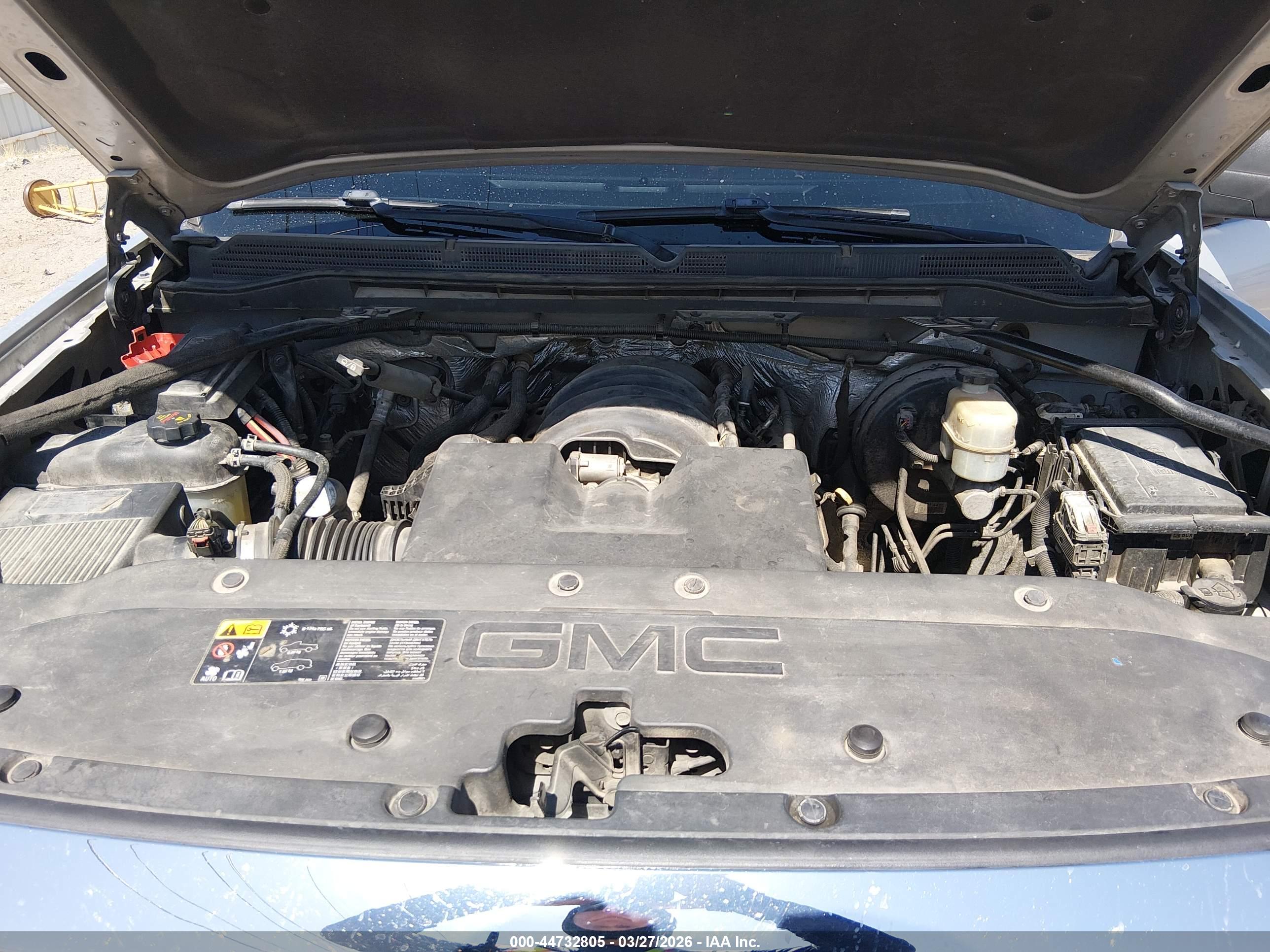 GMC SIERRA image 10