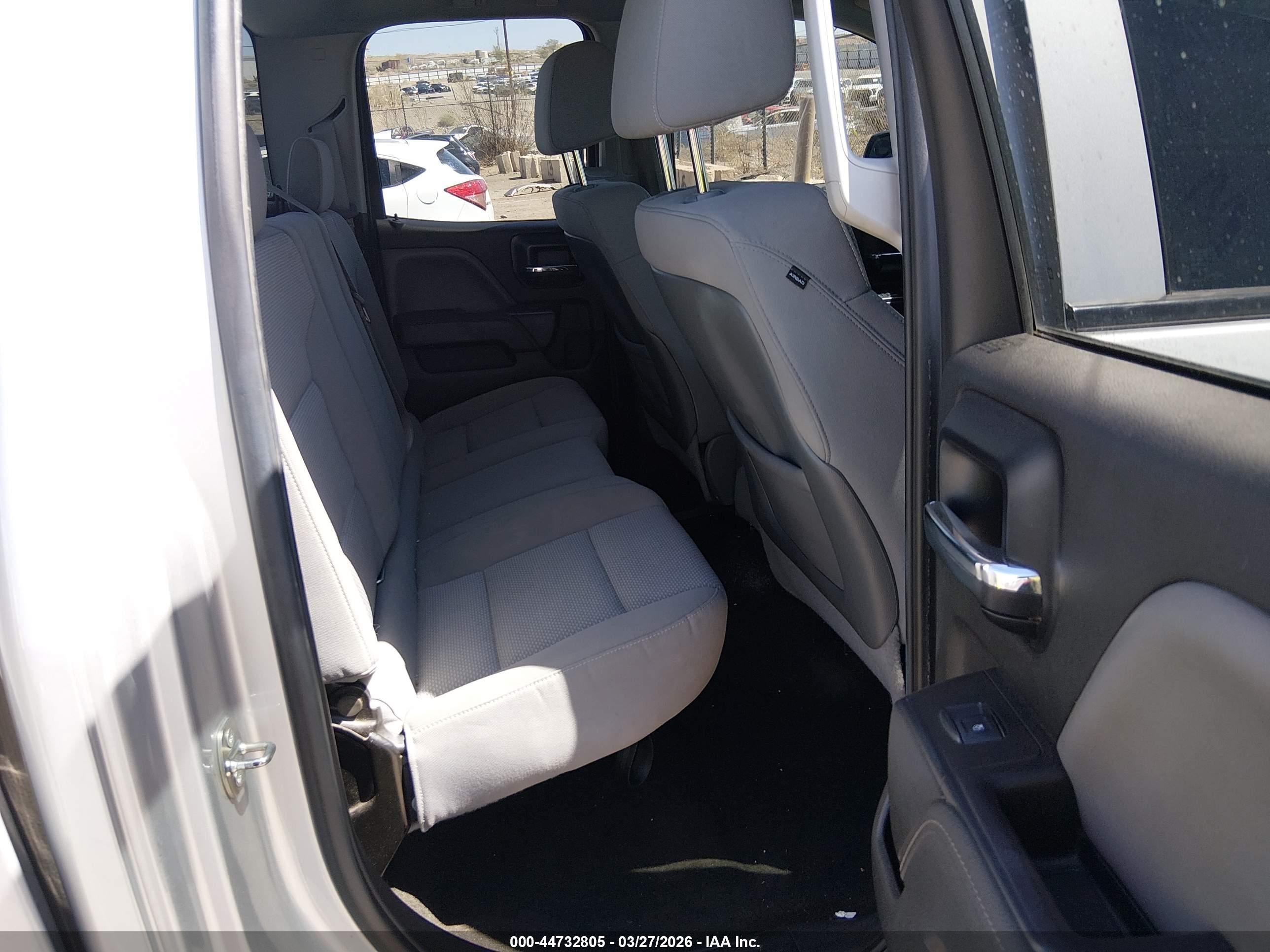 GMC SIERRA image 8