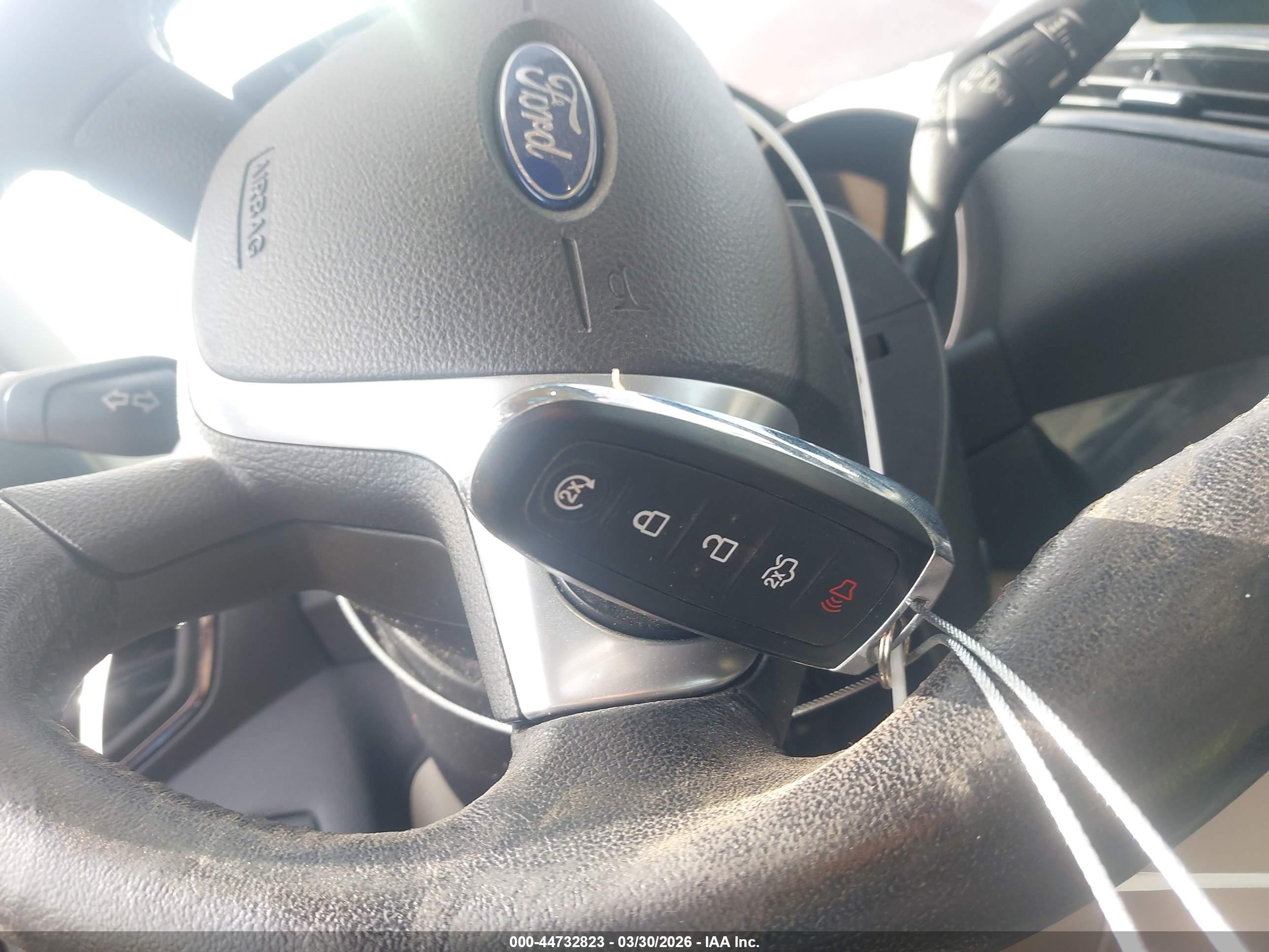 FORD ESCAPE image 11
