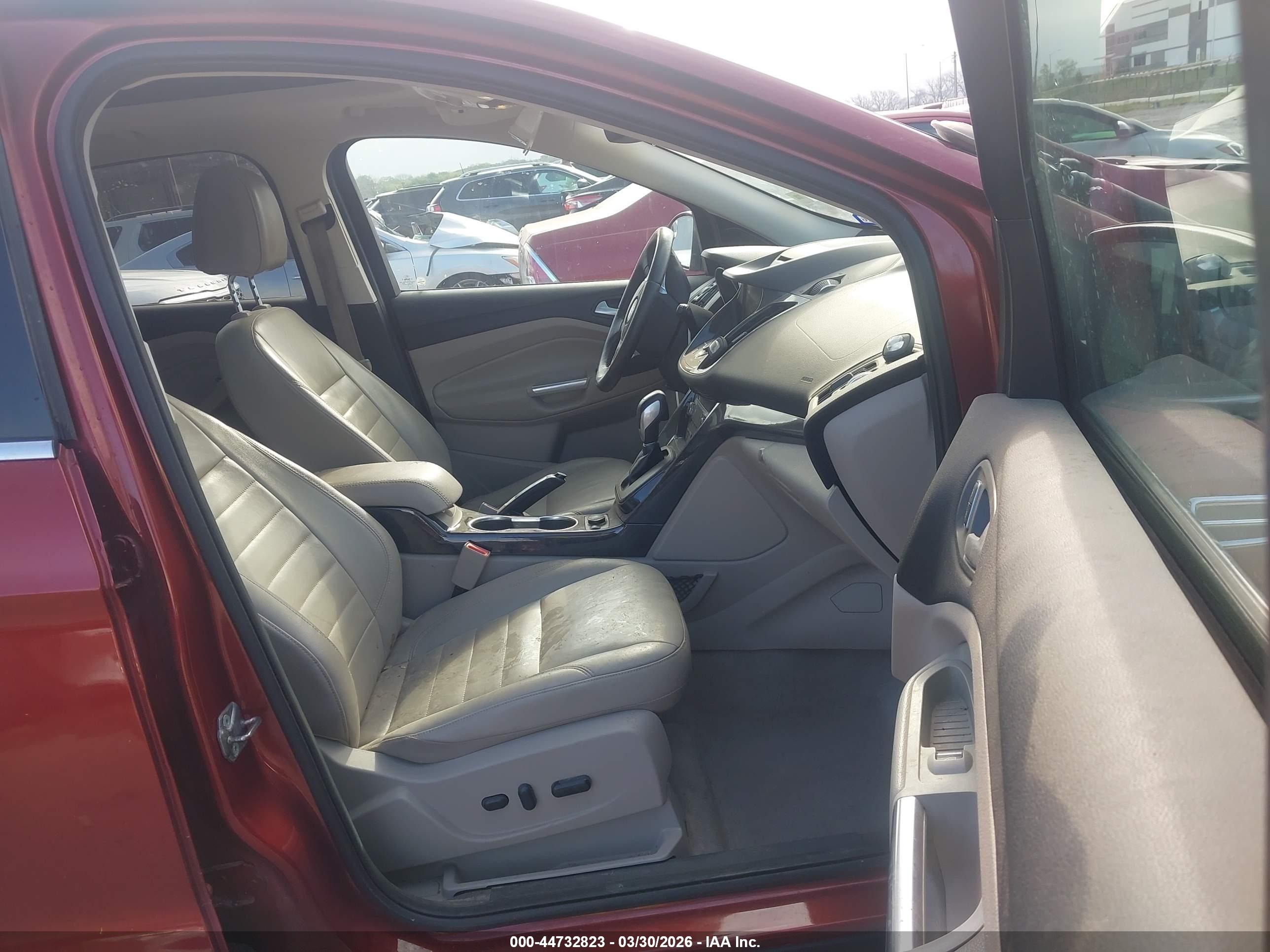 FORD ESCAPE image 5