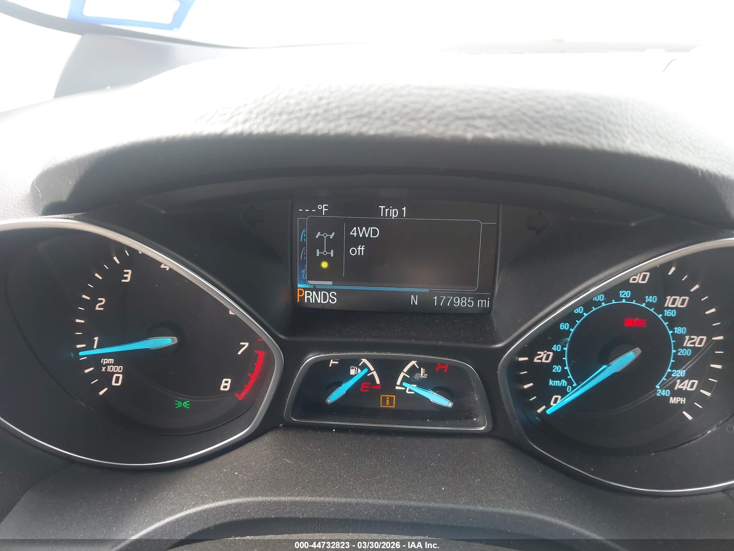 FORD ESCAPE image 7