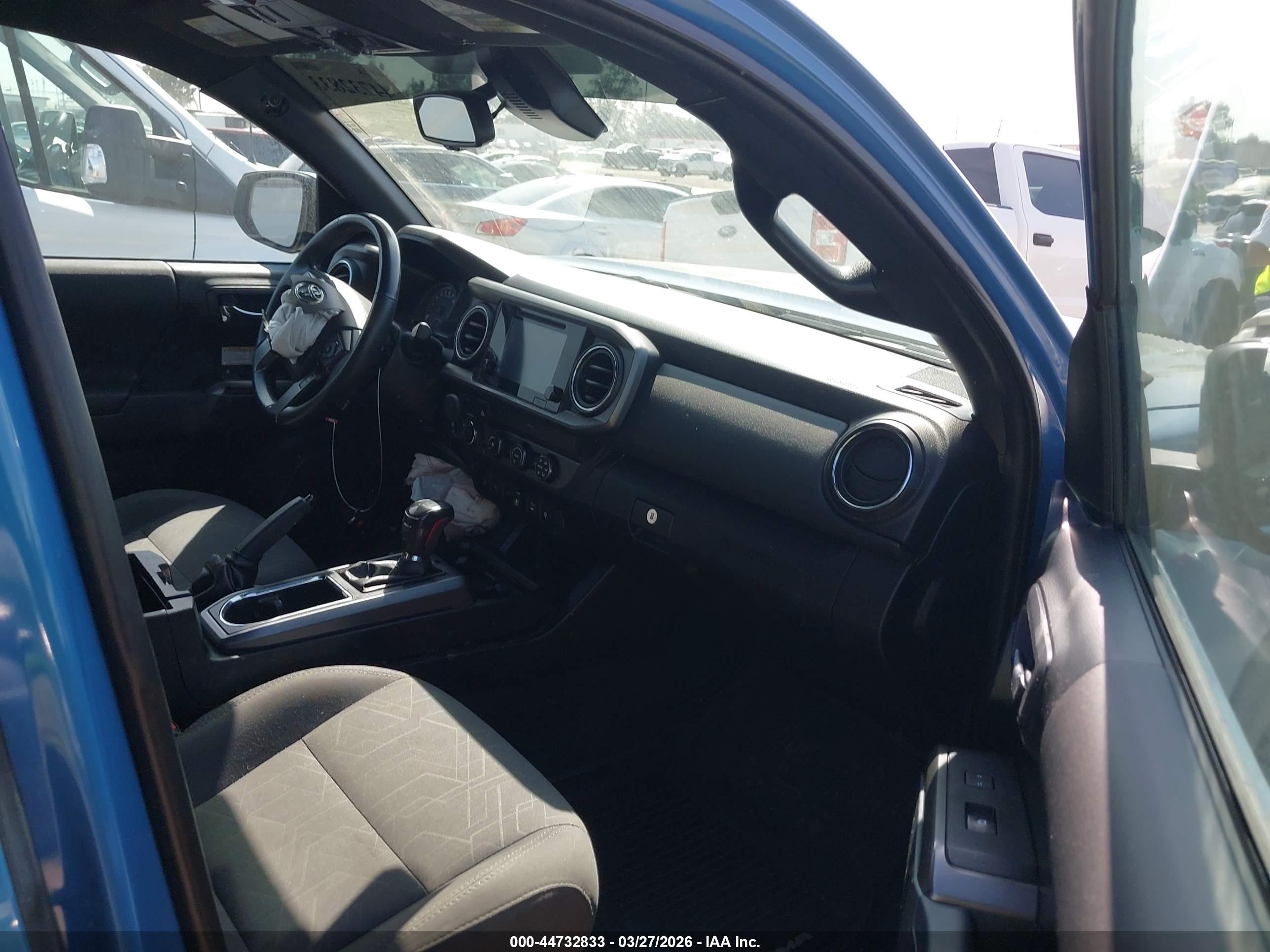 TOYOTA TACOMA image 5
