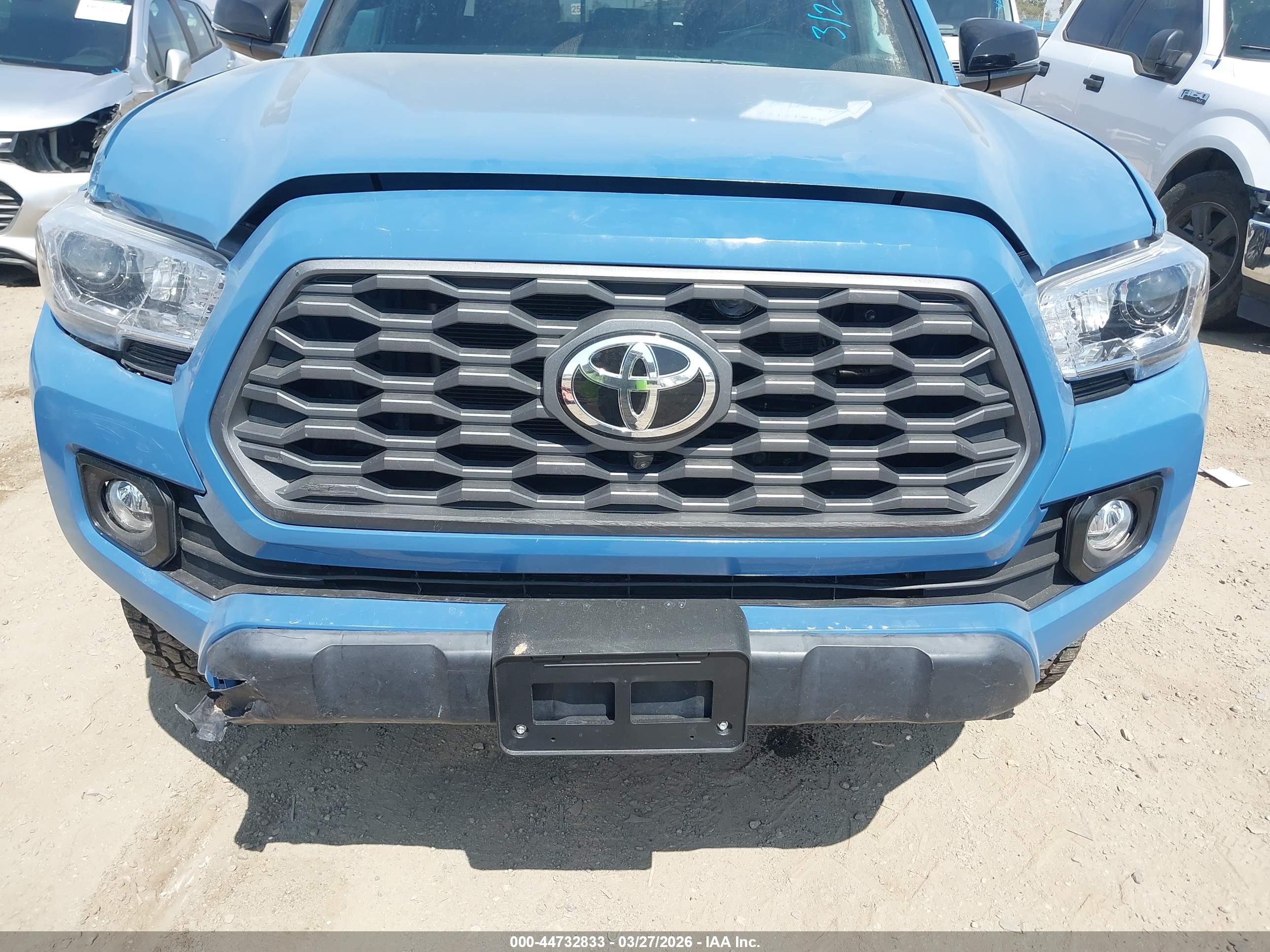 TOYOTA TACOMA image 6