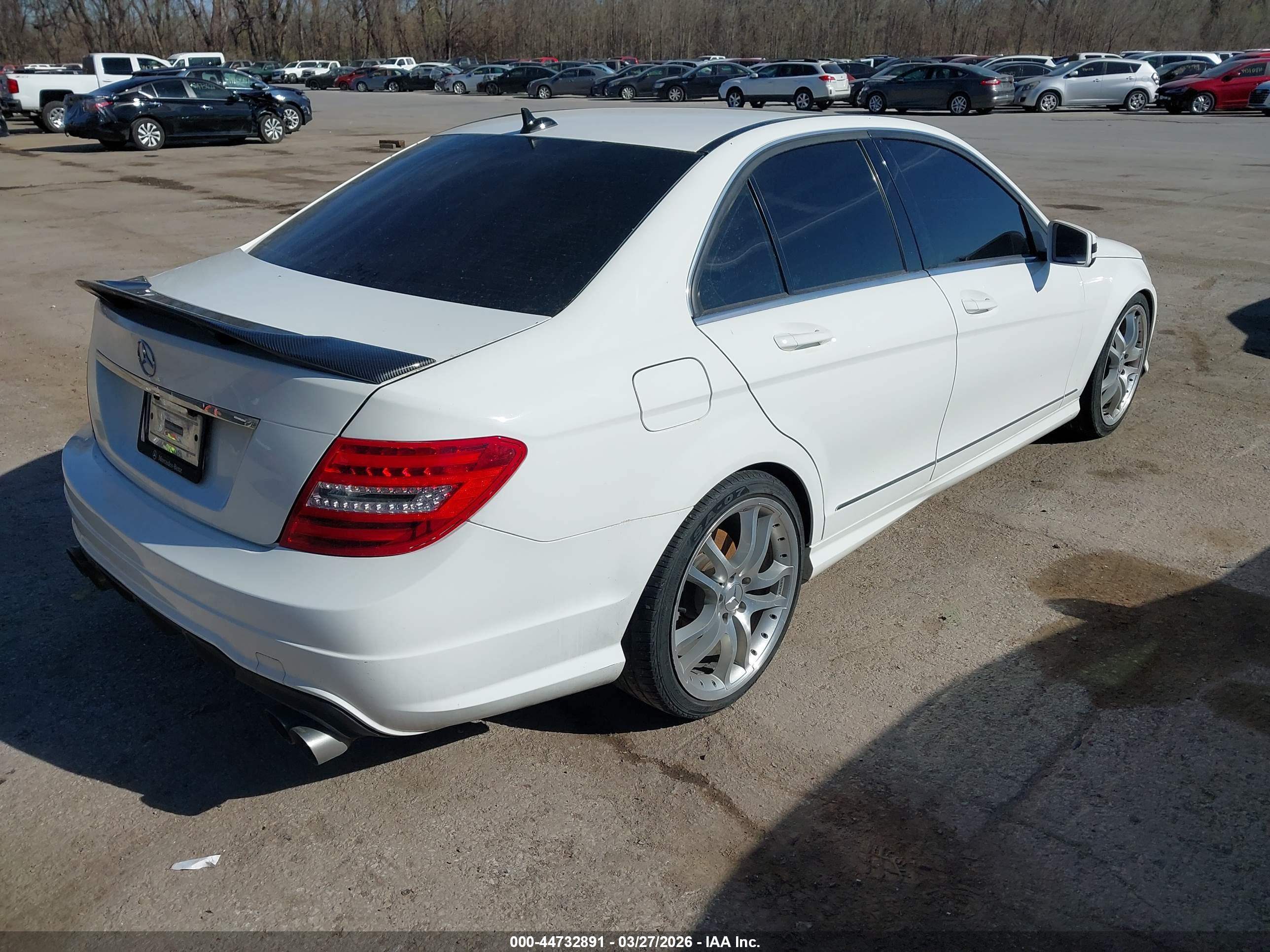 MERCEDES-BENZ C image 4
