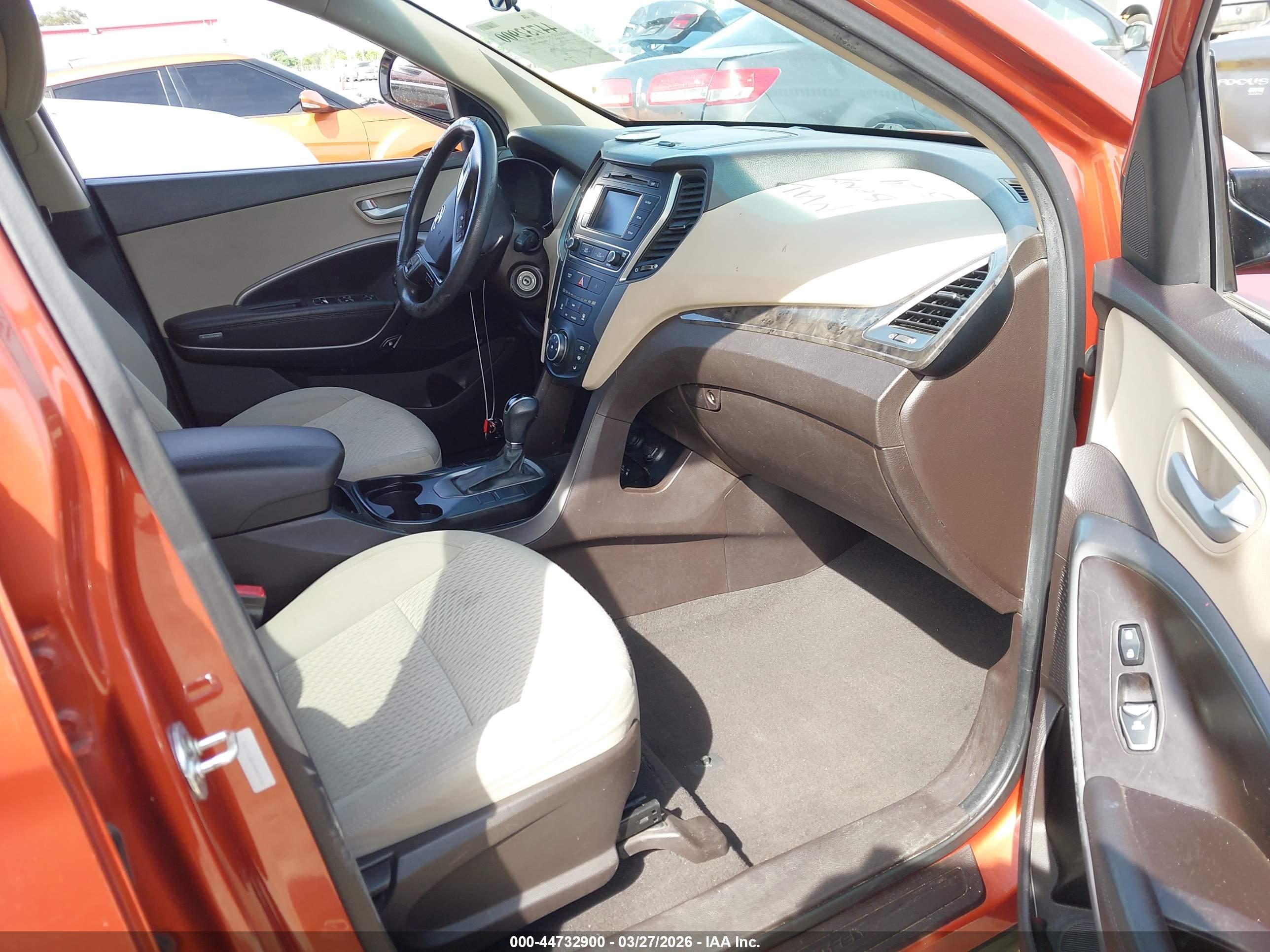 HYUNDAI SANTA image 5