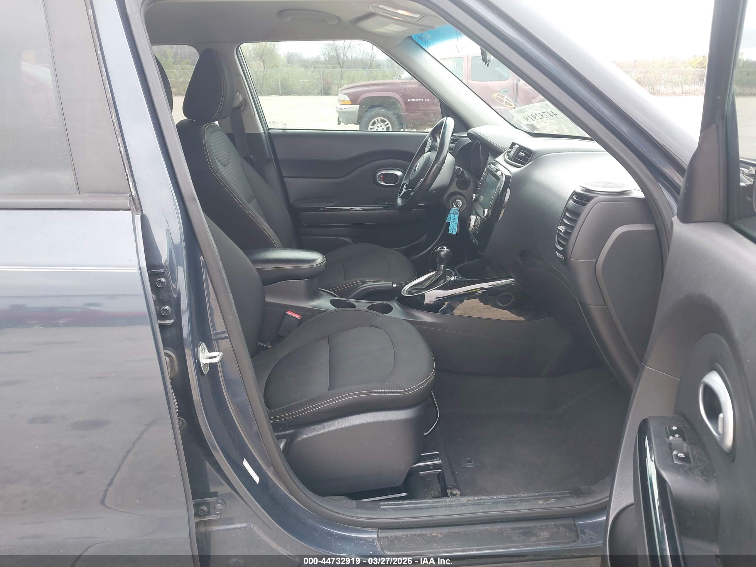 KIA SOUL image 5