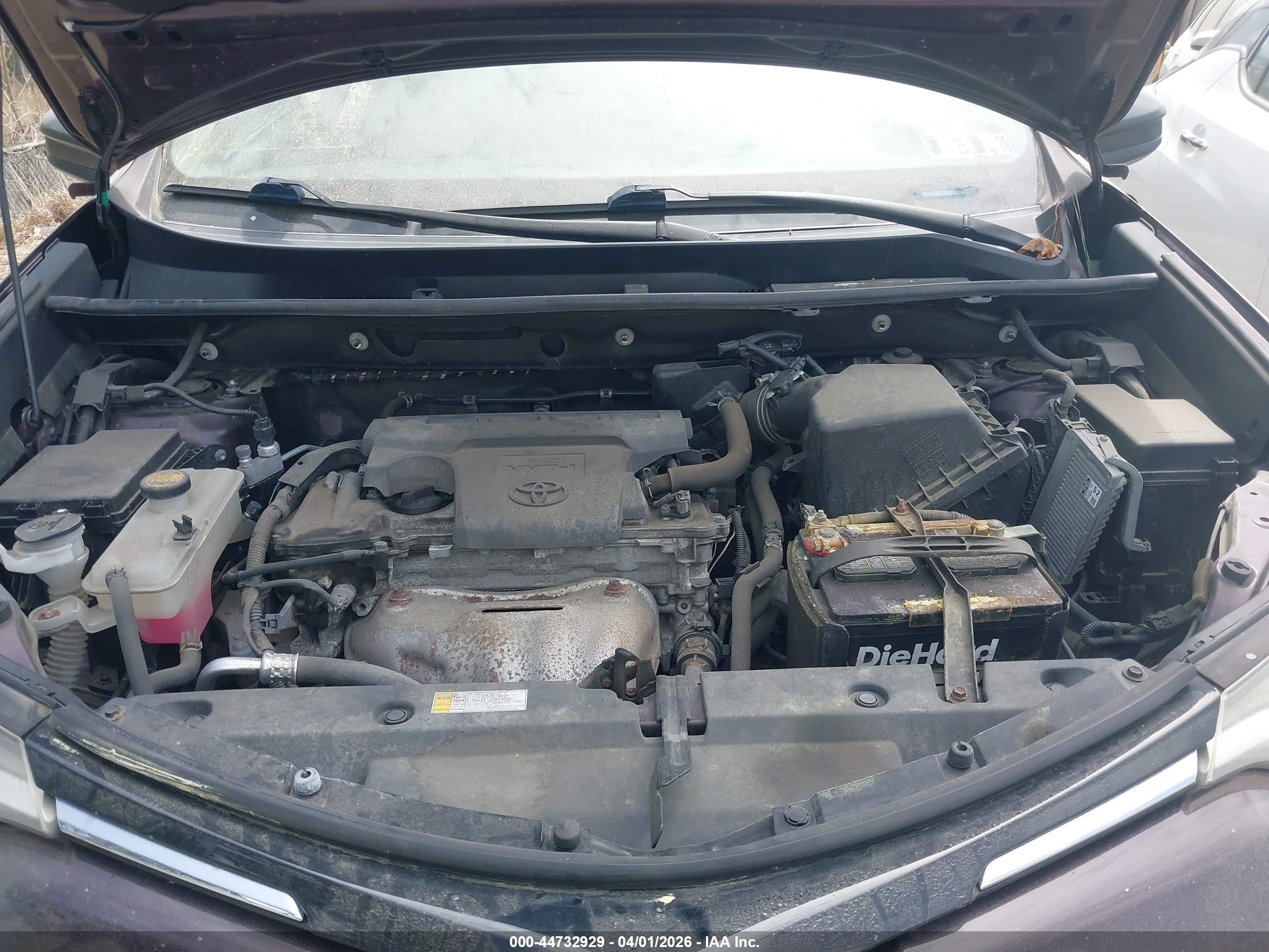 TOYOTA RAV4 image 10