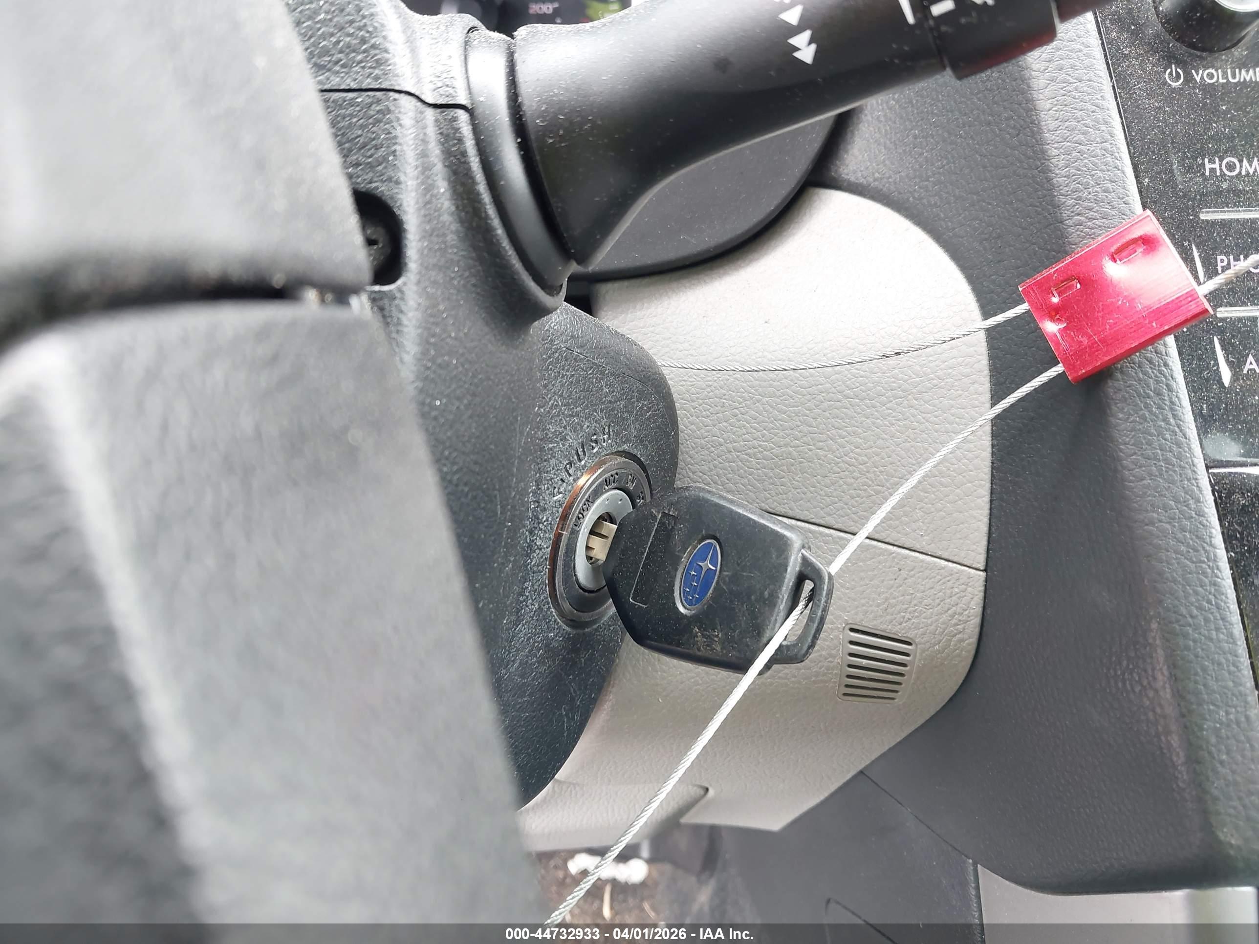 SUBARU FORESTER image 11
