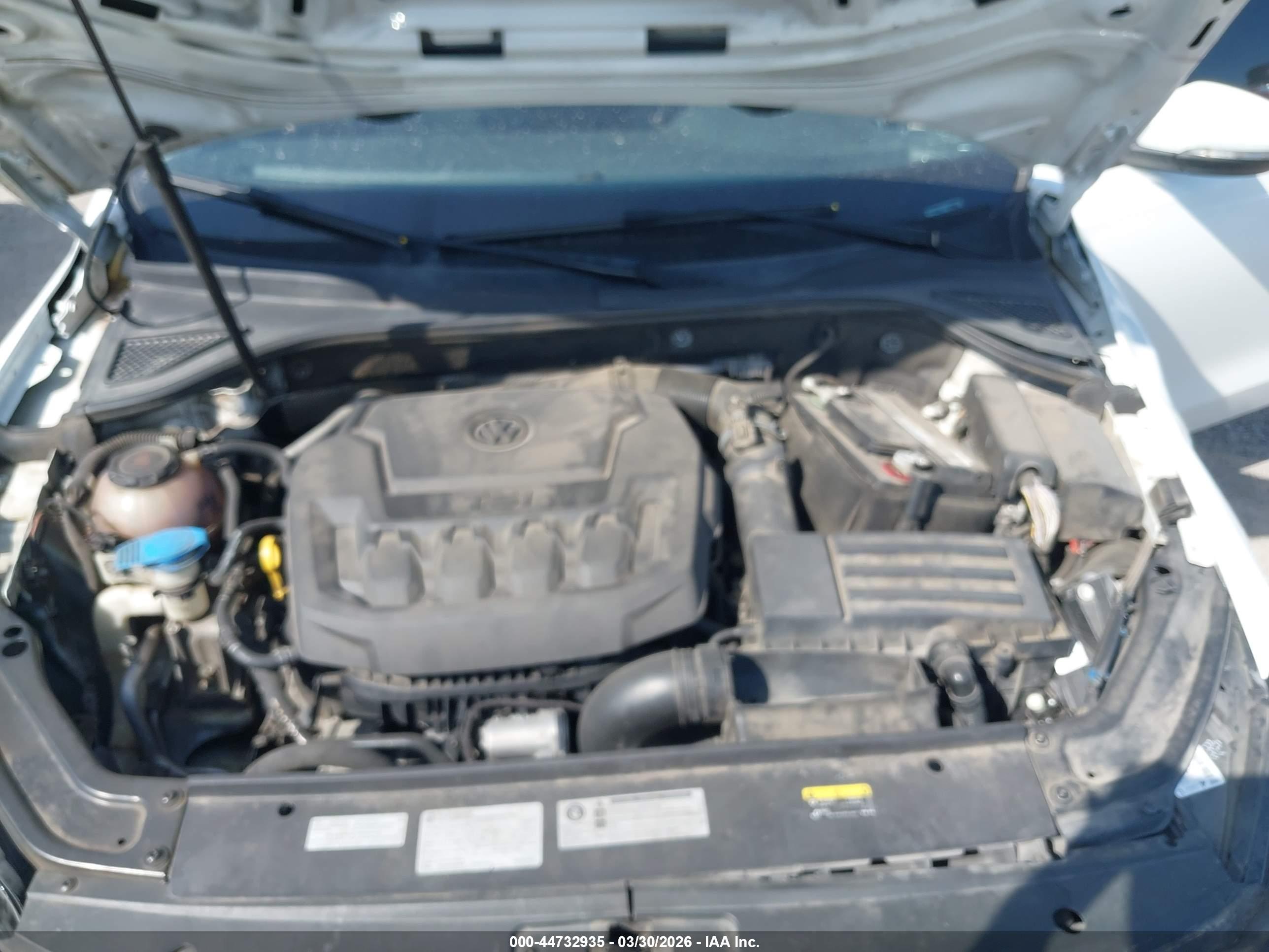 VOLKSWAGEN PASSAT image 10