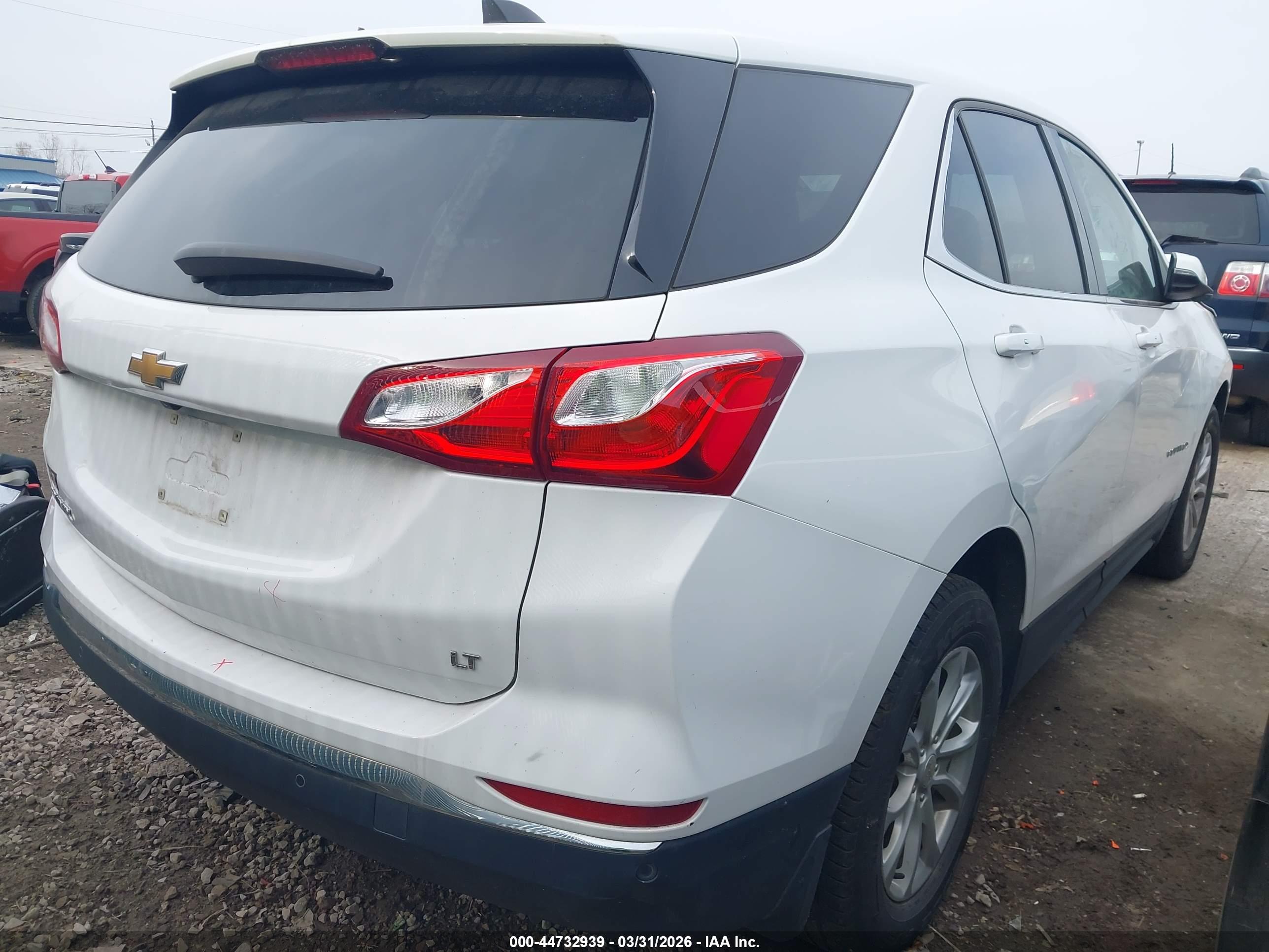 CHEVROLET EQUINOX image 4