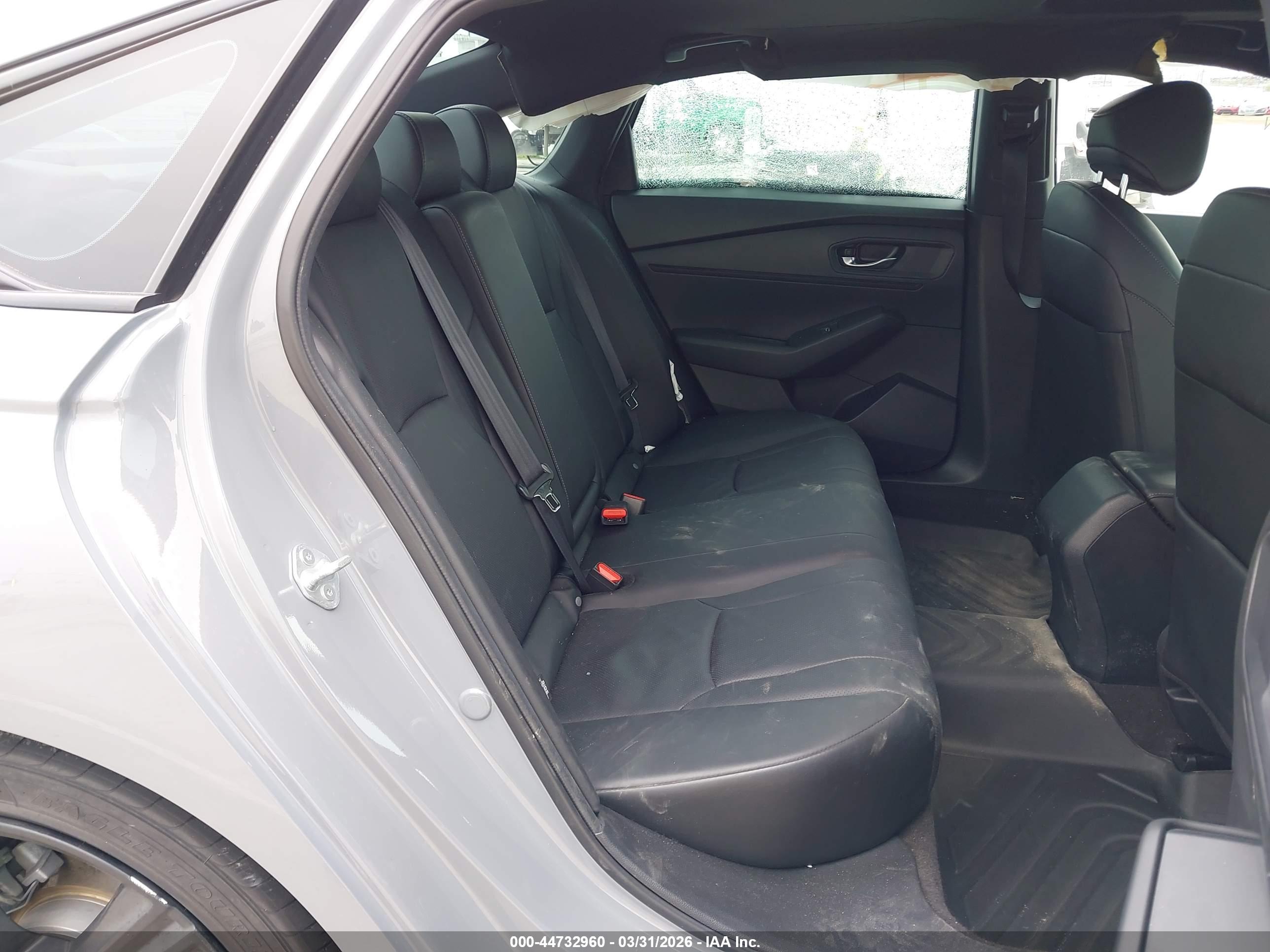 HONDA ACCORD image 8