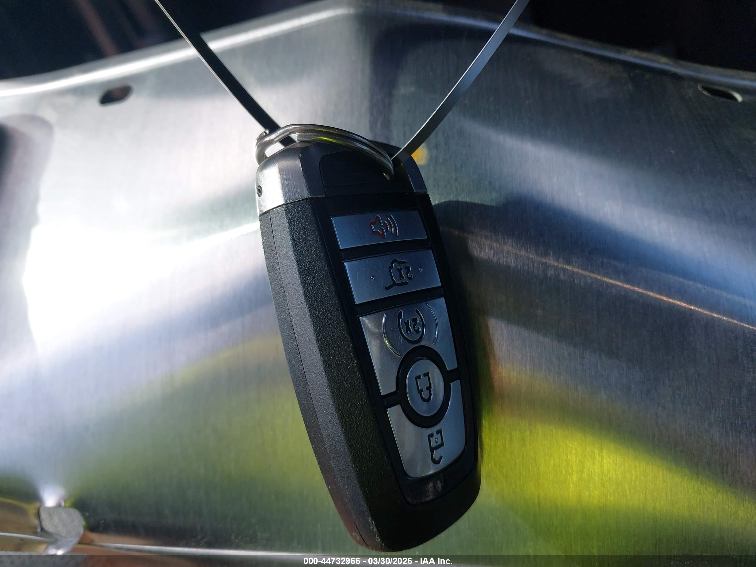 FORD EXPEDITION image 11
