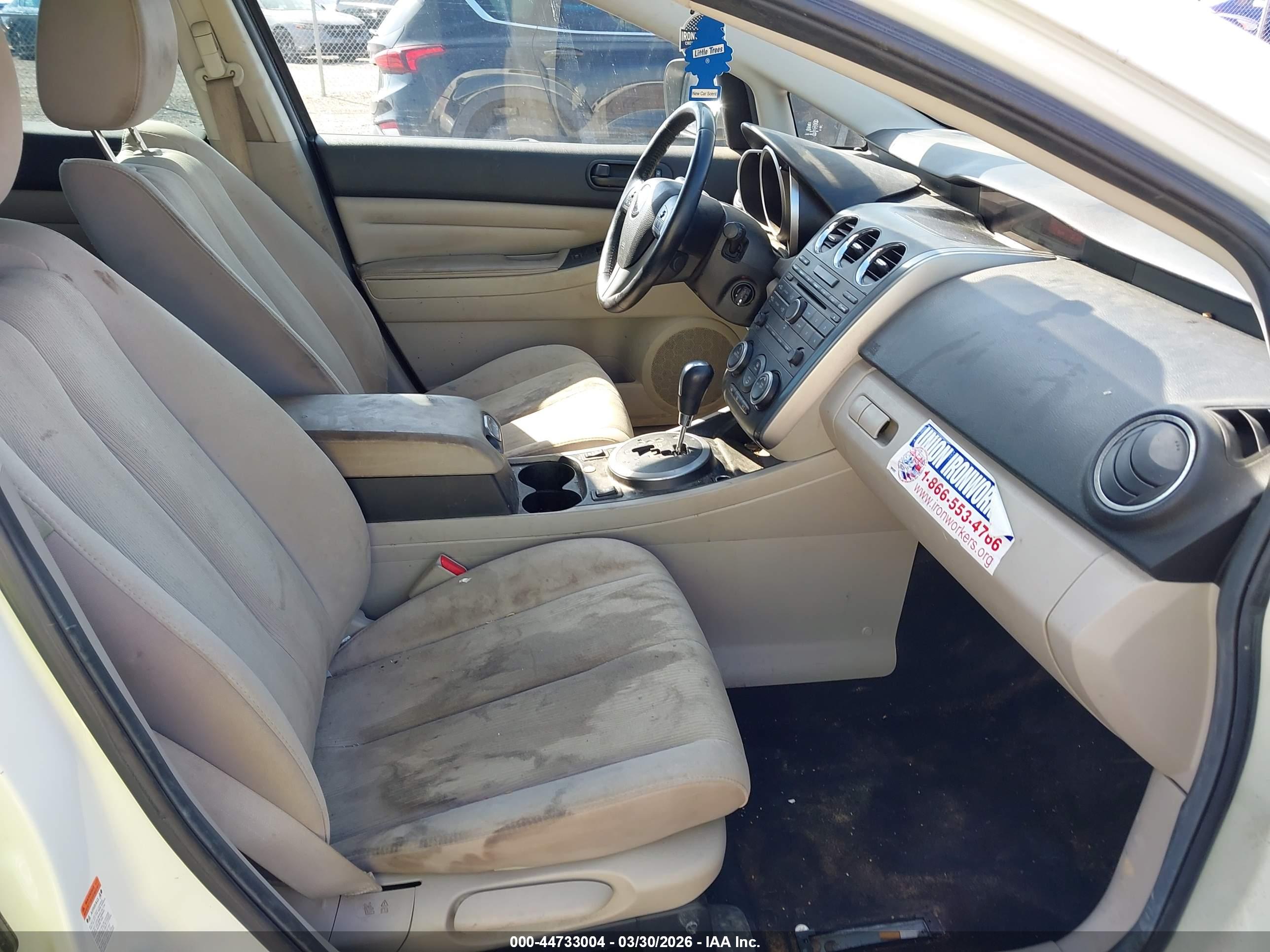 MAZDA CX-7 image 5