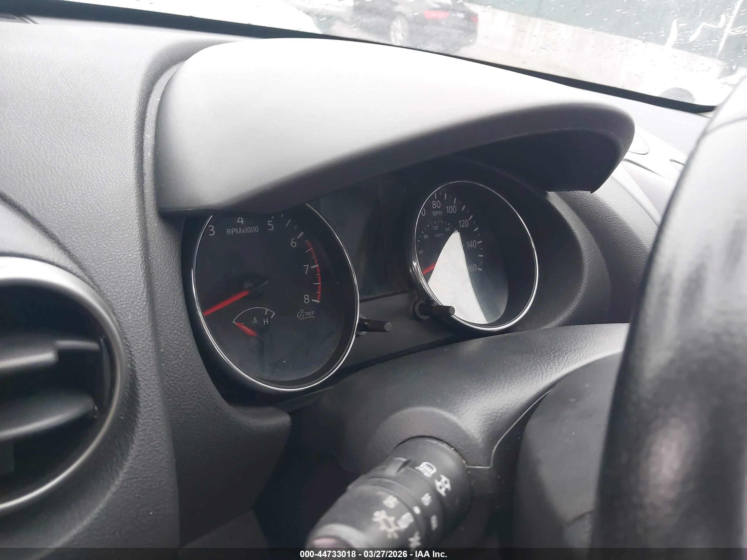 NISSAN ROGUE image 7
