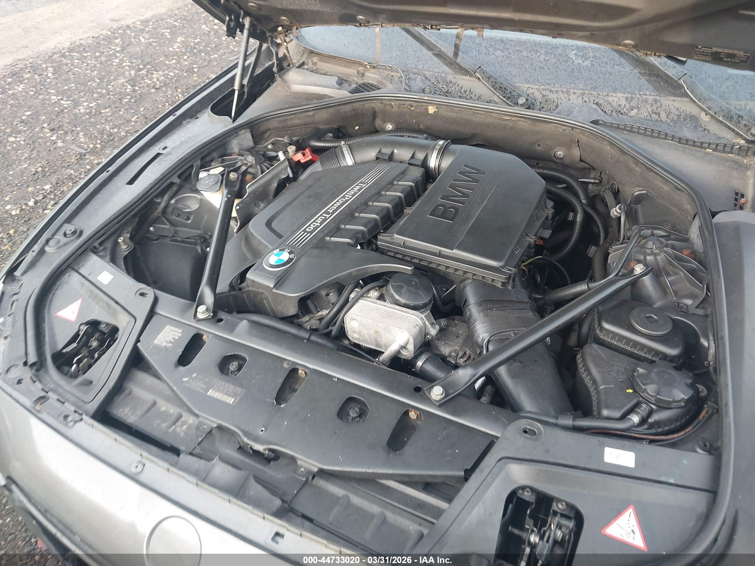 BMW 535I image 10