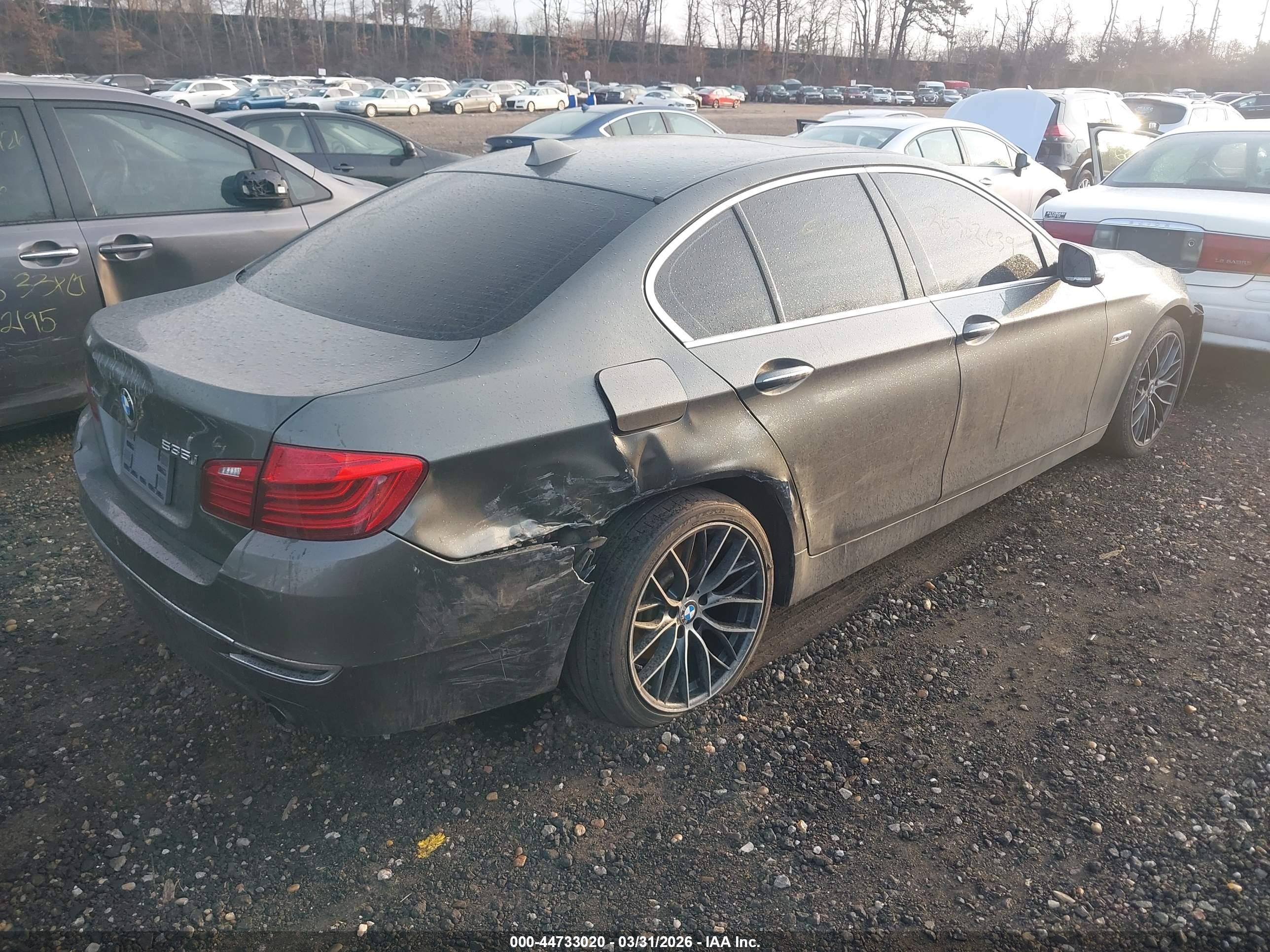 BMW 535I image 4