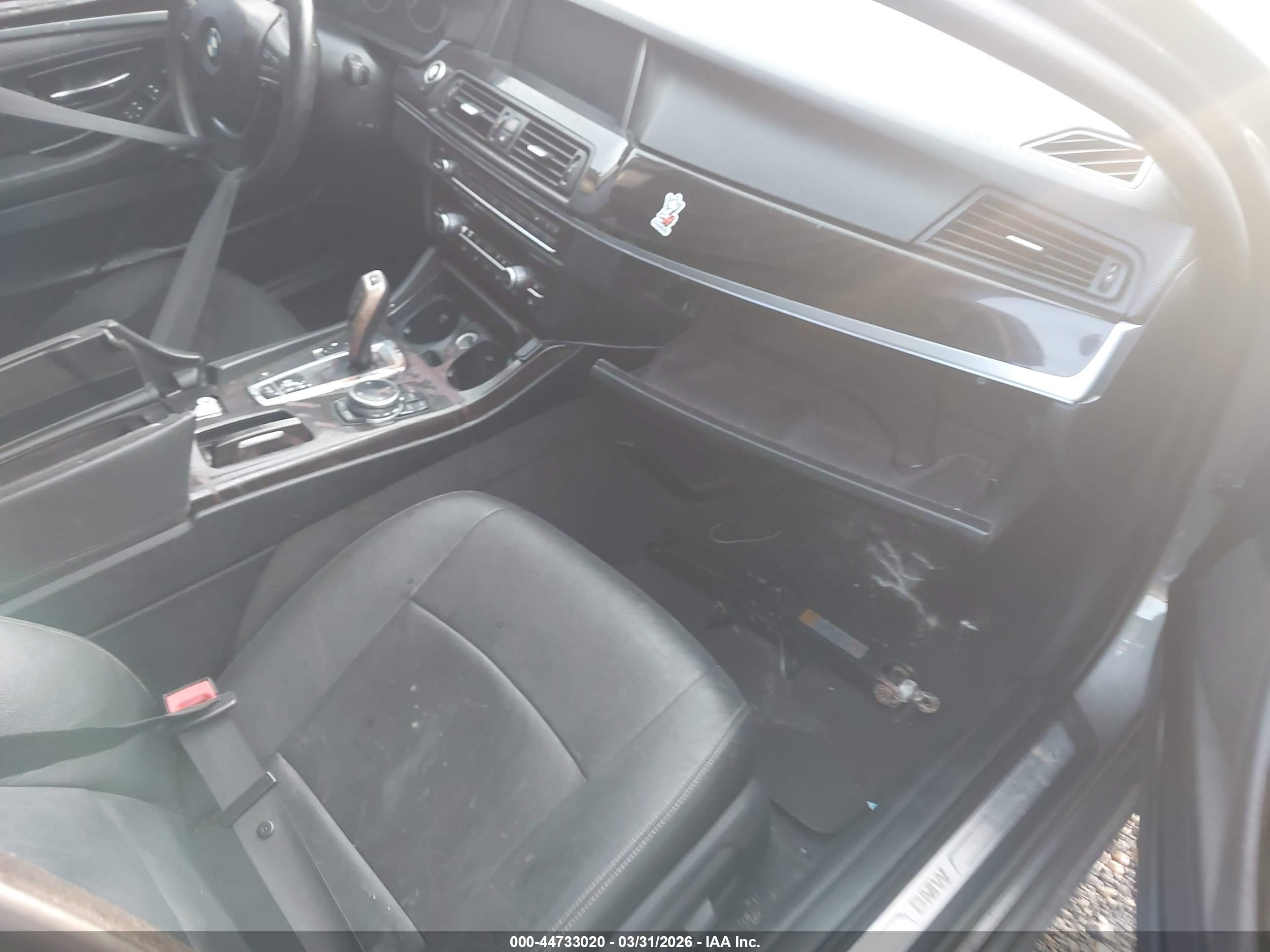 BMW 535I image 5