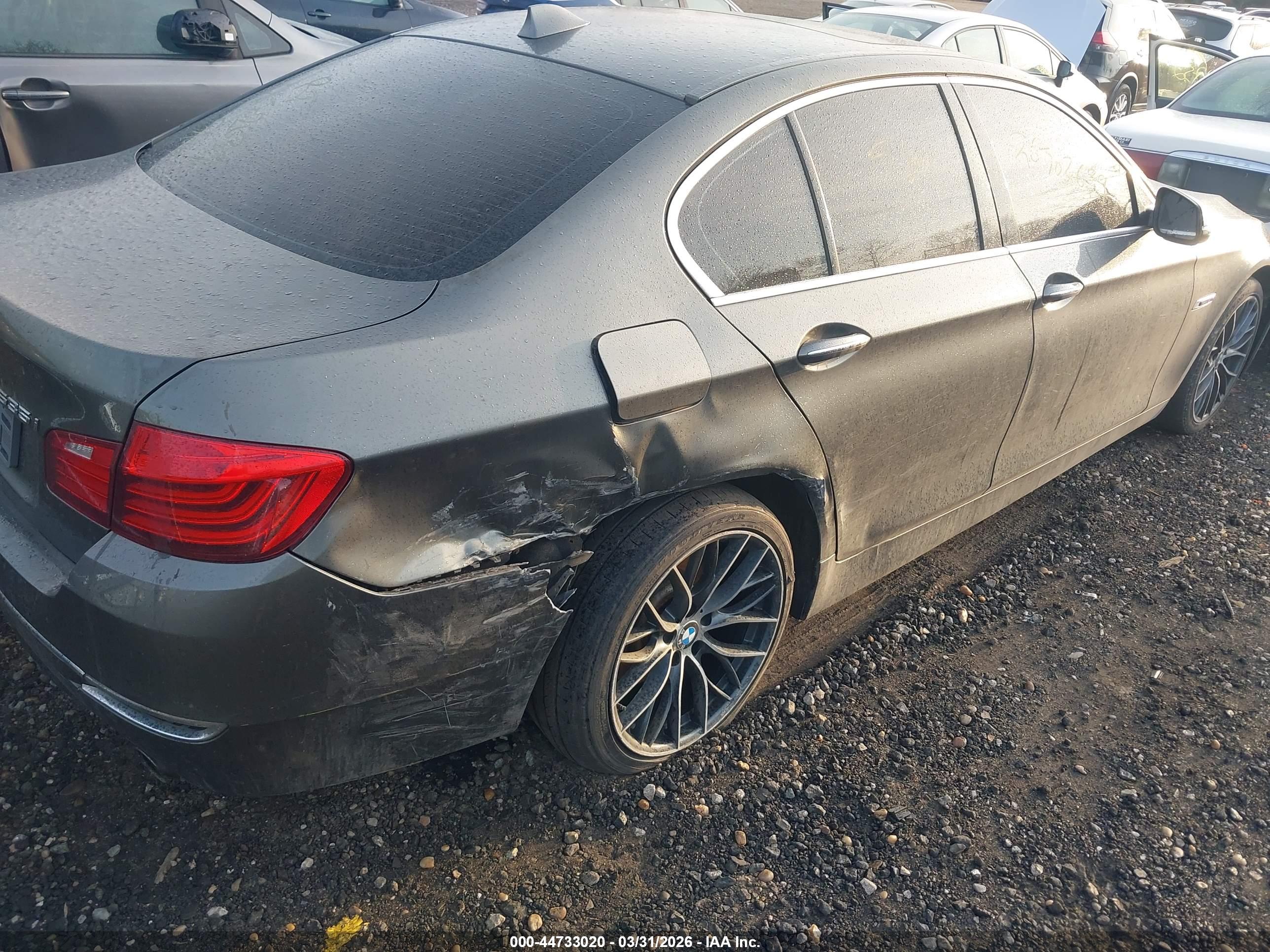 BMW 535I image 6