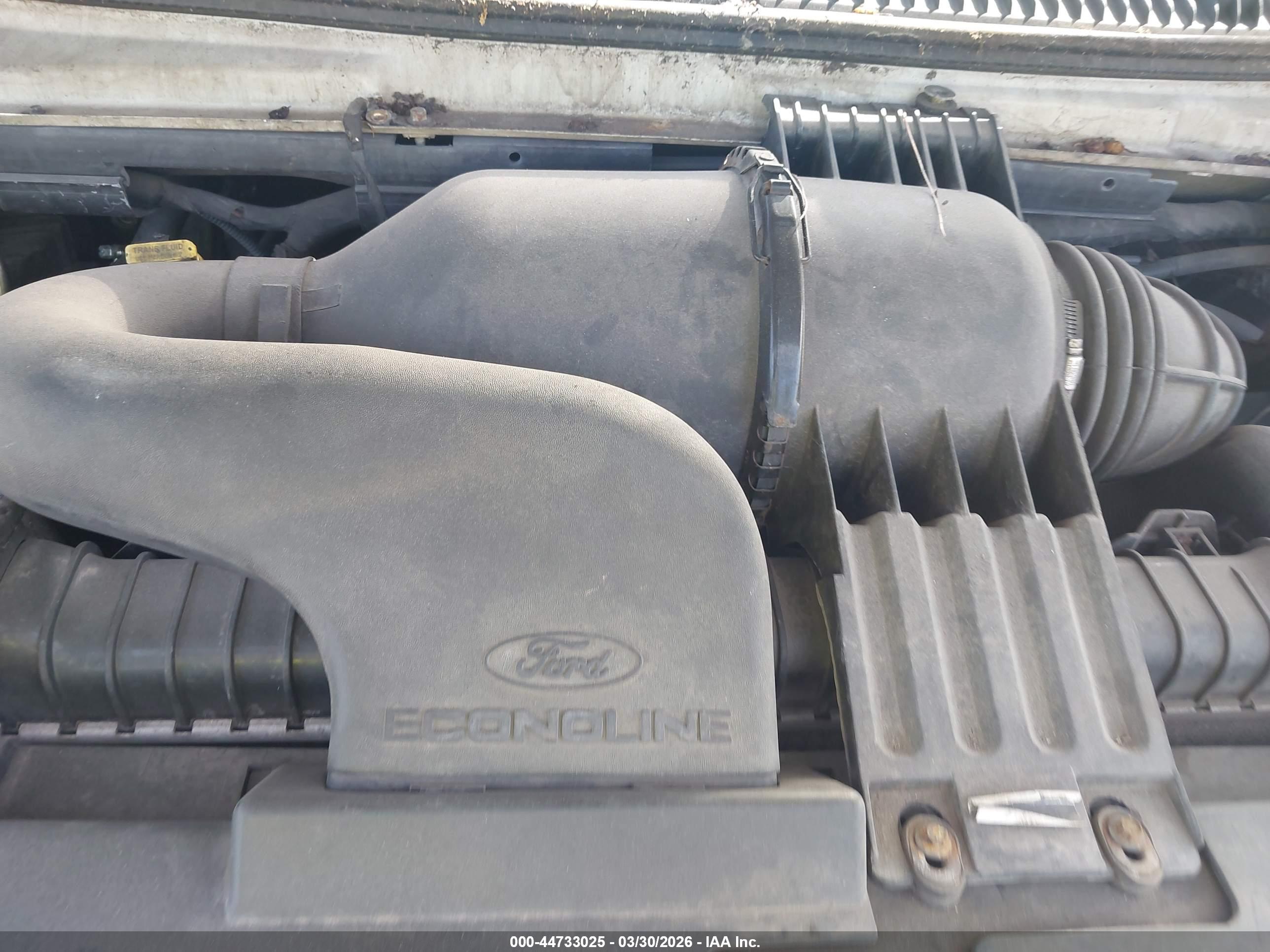 FORD E-150 image 10
