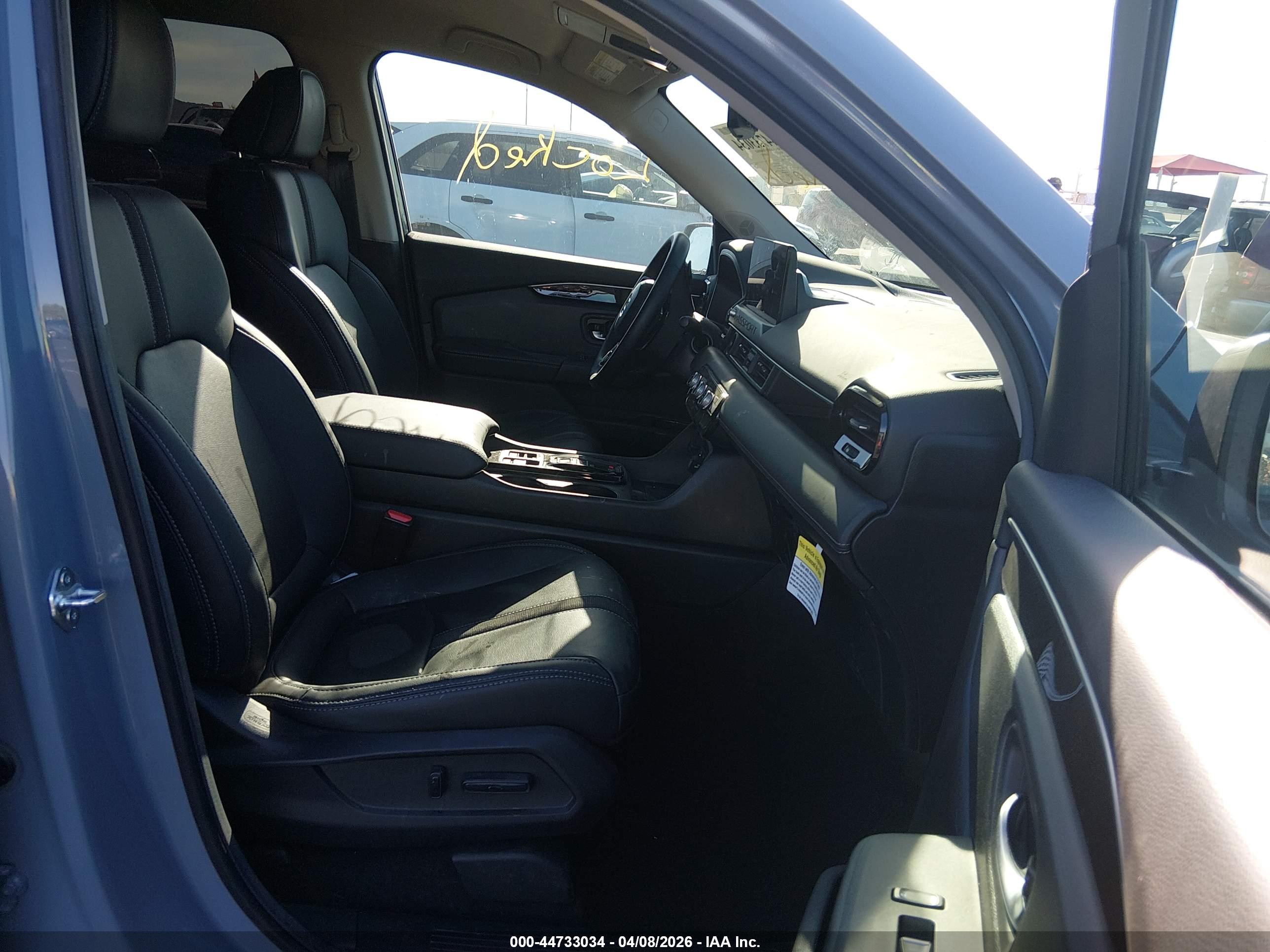 HONDA PASSPORT image 5