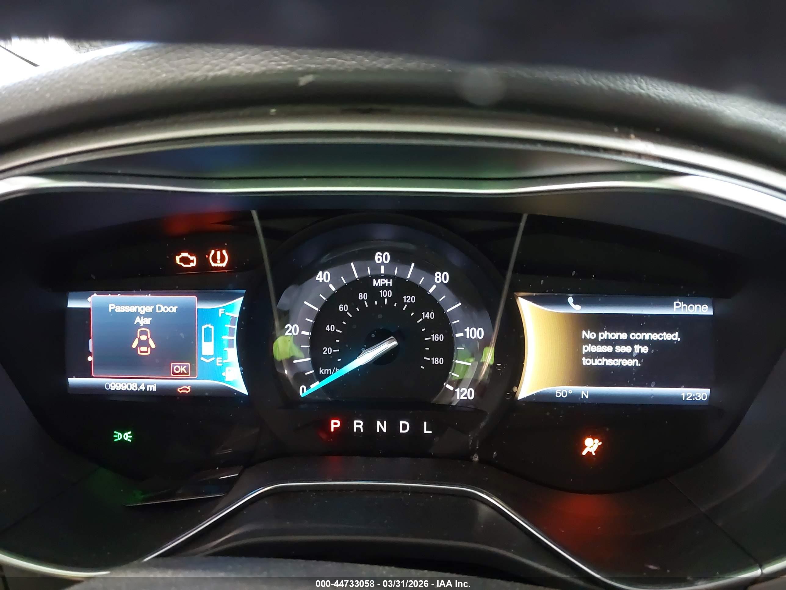 FORD FUSION image 7