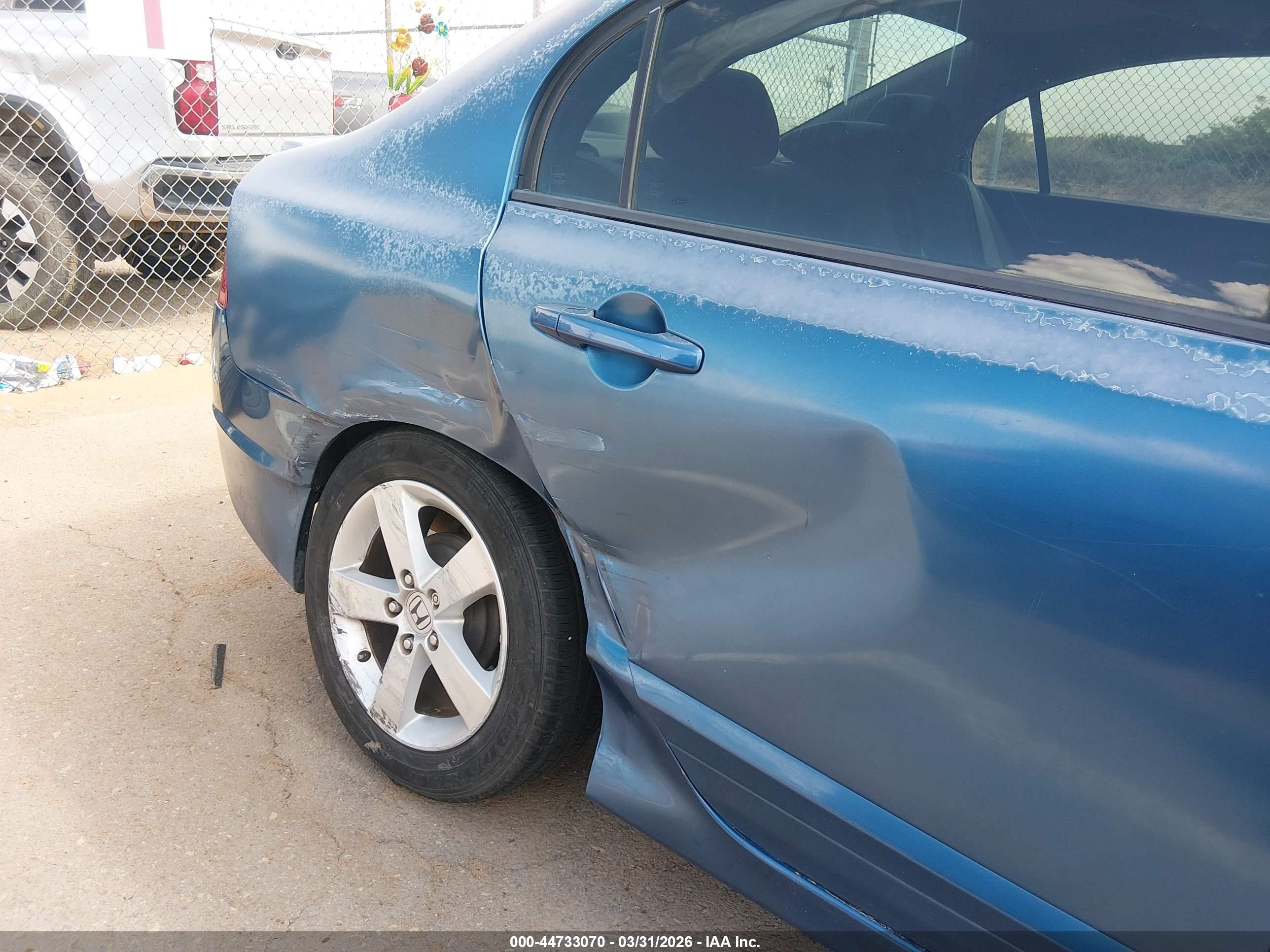 HONDA CIVIC image 6