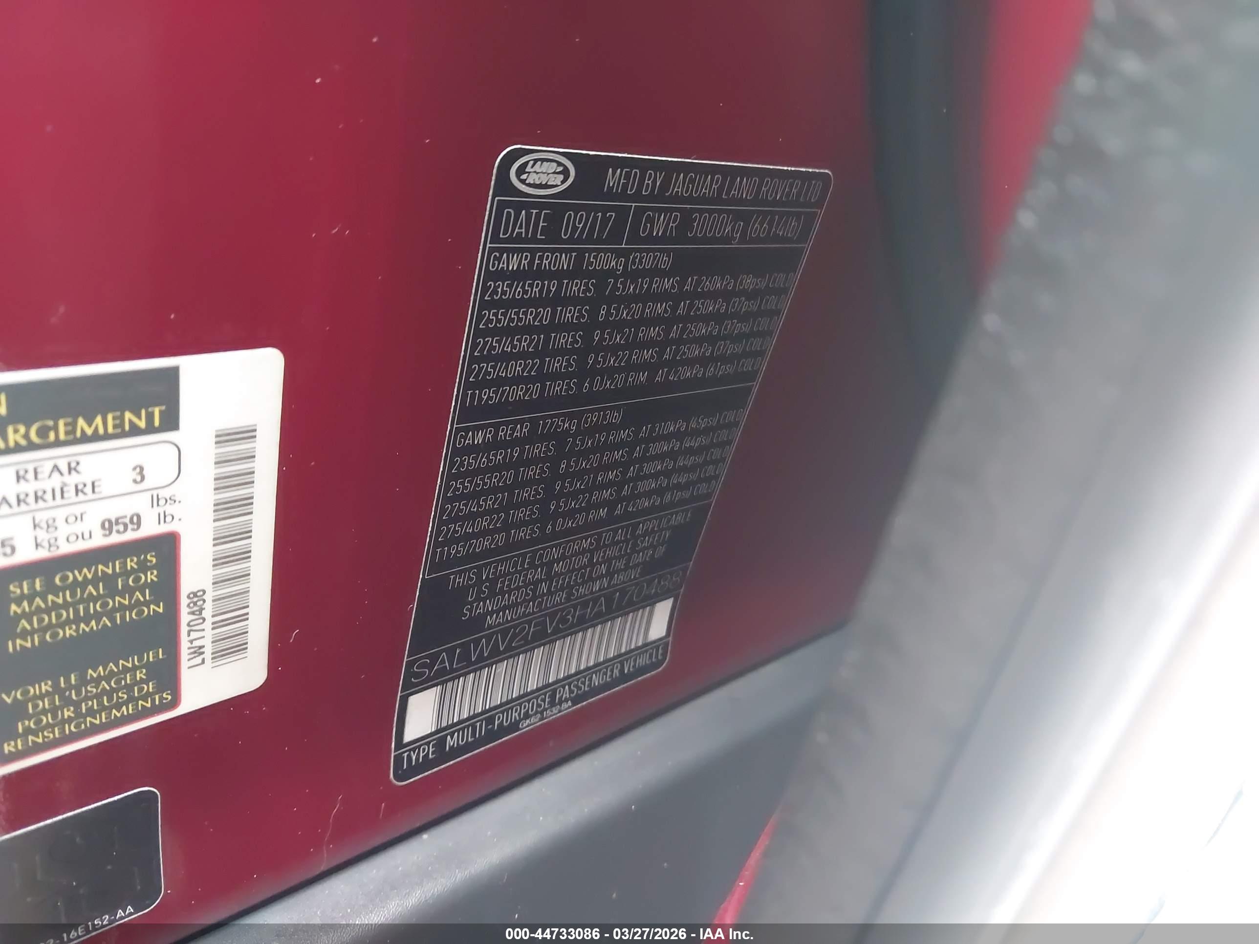 LAND ROVER image 9