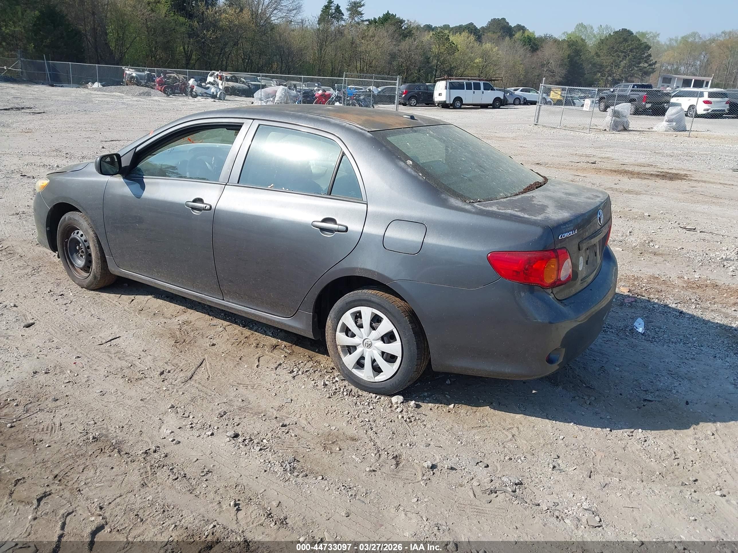 TOYOTA COROLLA image 3