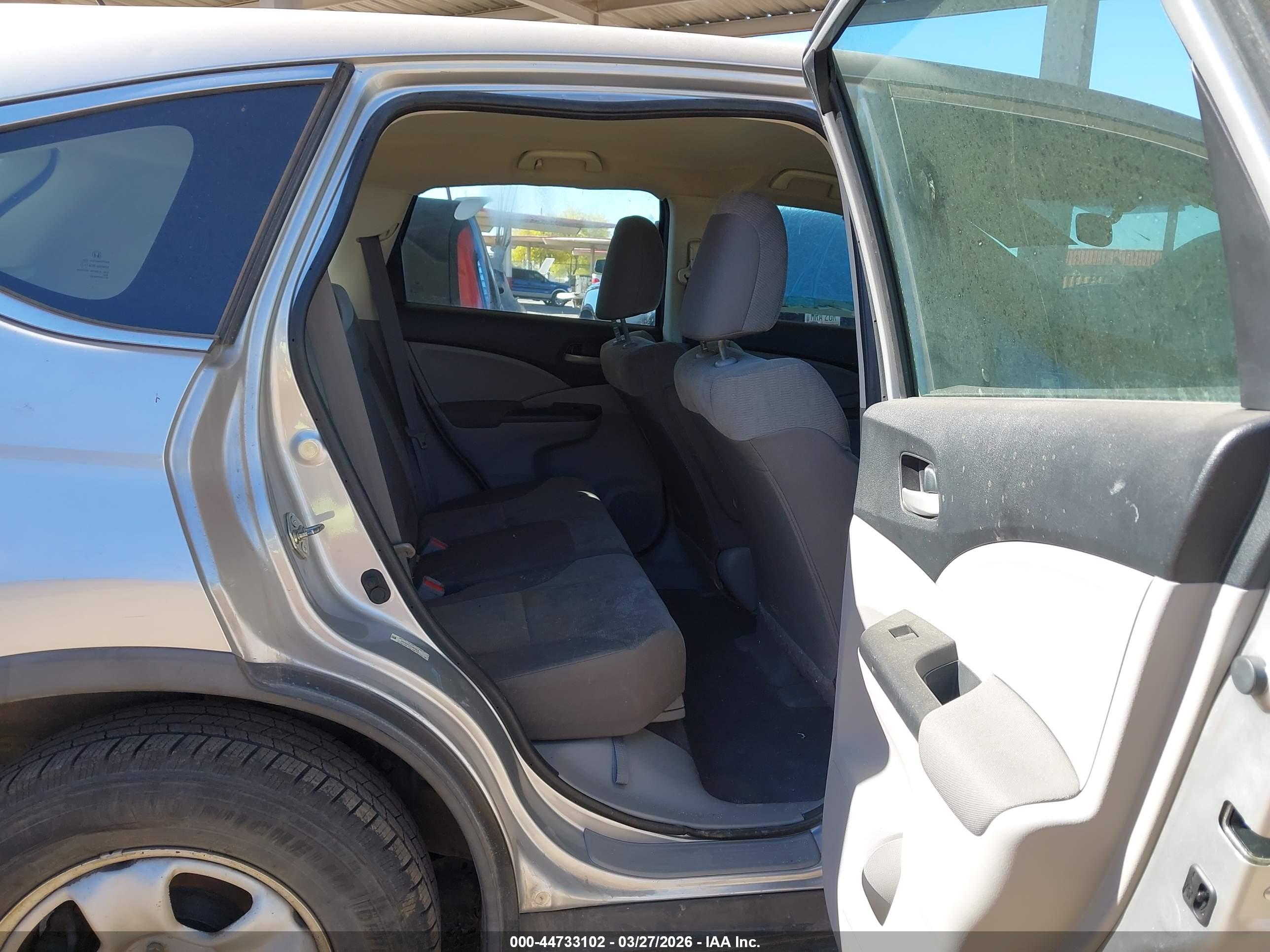 HONDA CR-V image 8