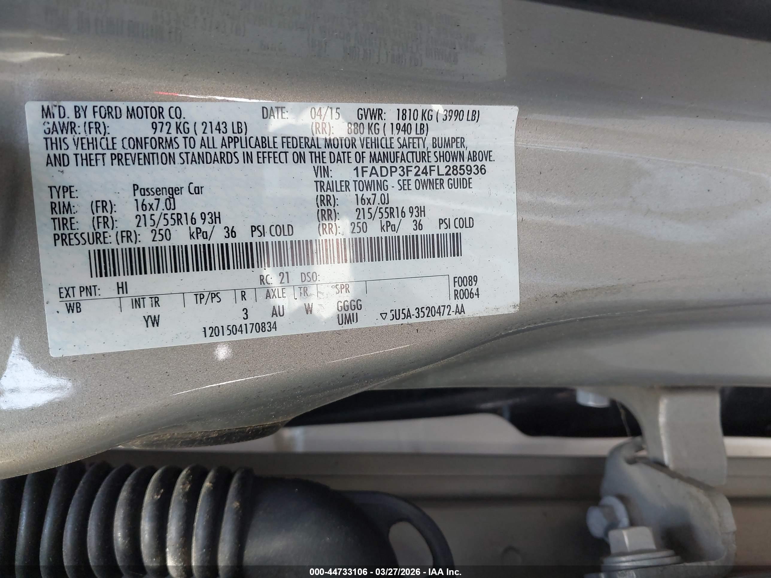 FORD FOCUS image 9