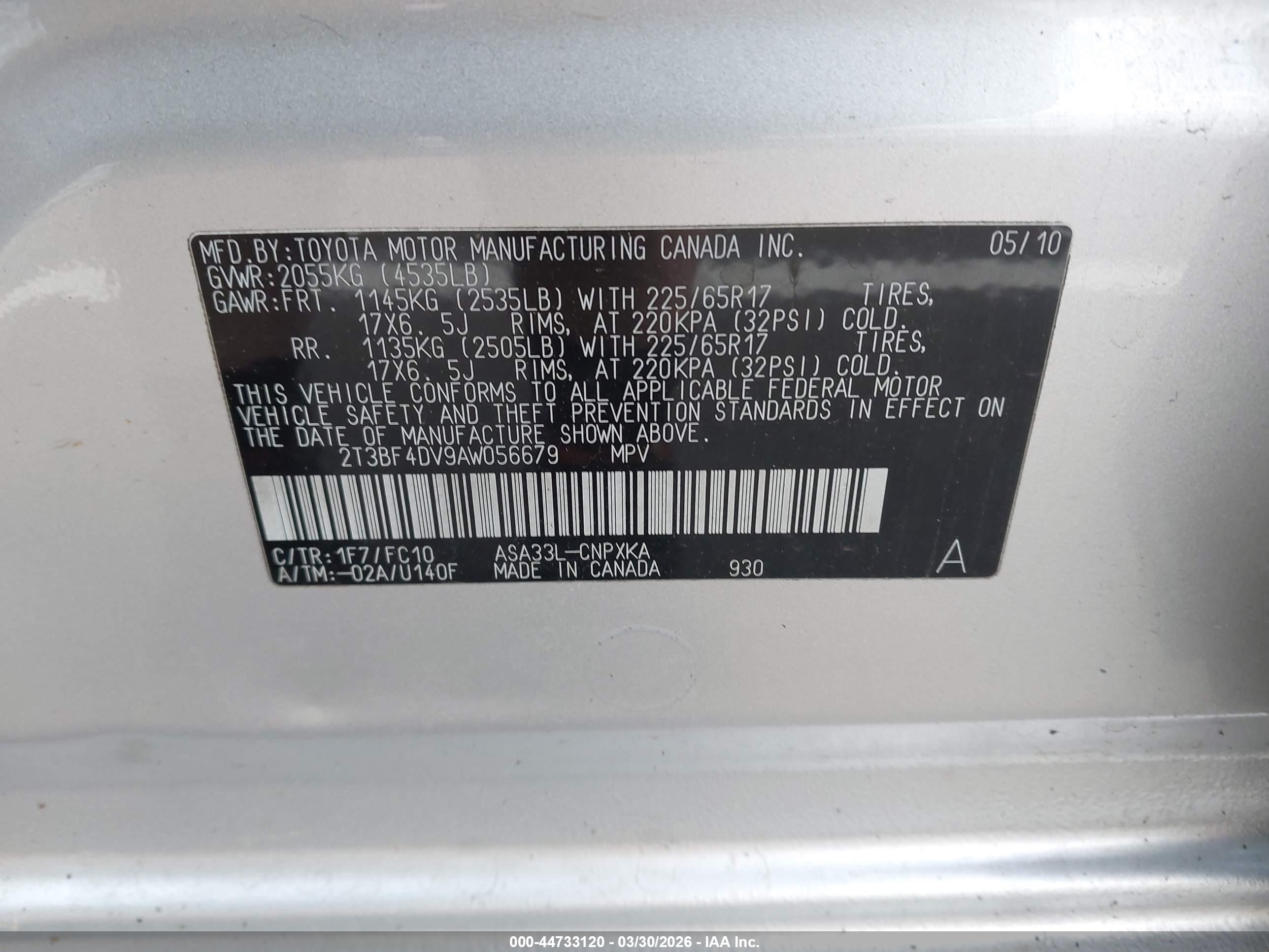 TOYOTA RAV4 image 9