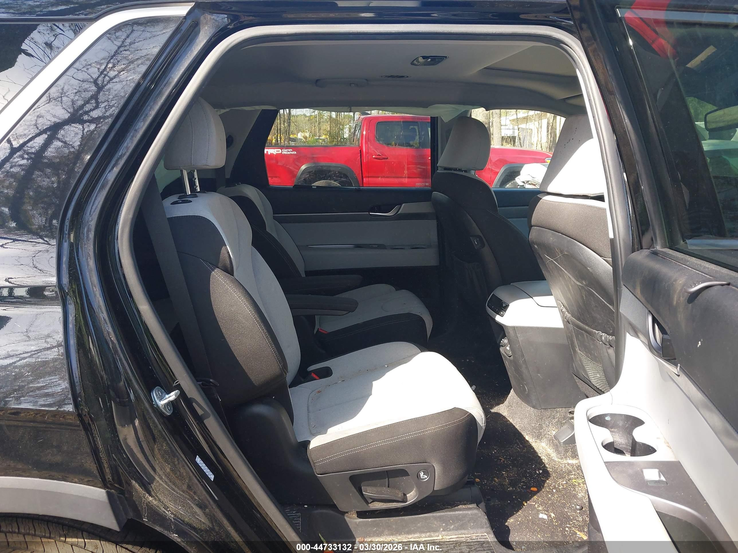 HYUNDAI PALISADE image 8