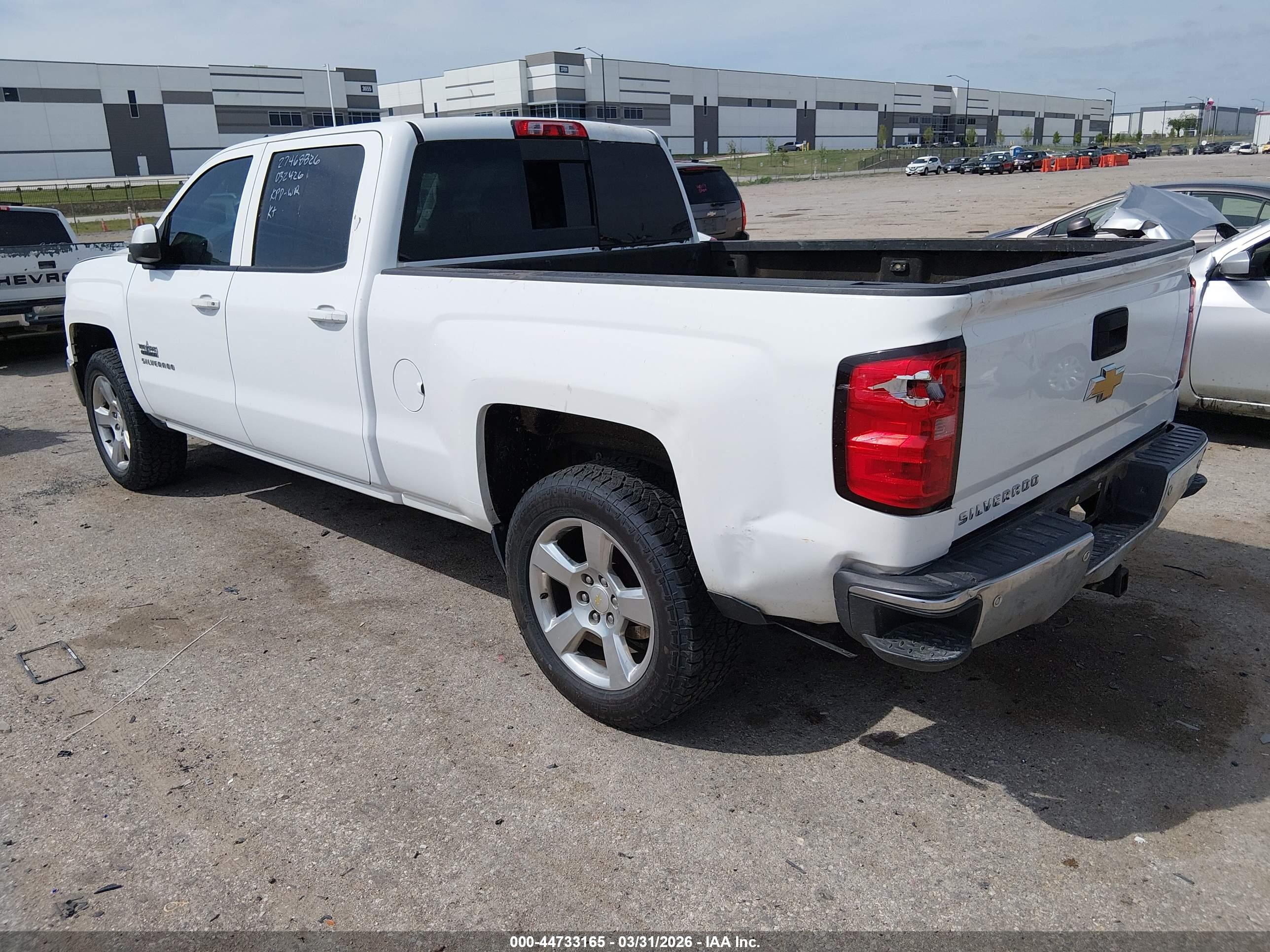 CHEVROLET SILVERADO image 3