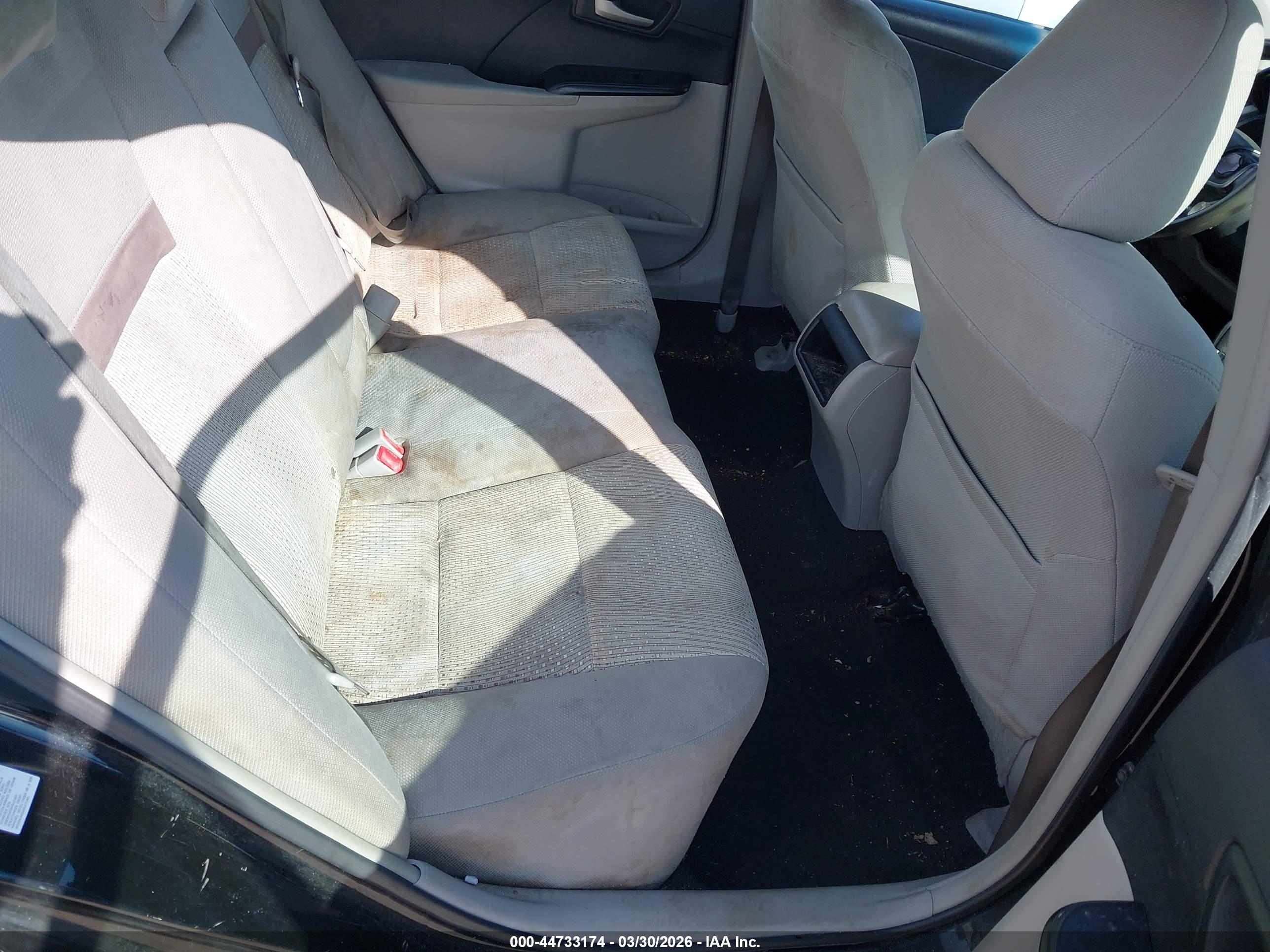 TOYOTA CAMRY image 8