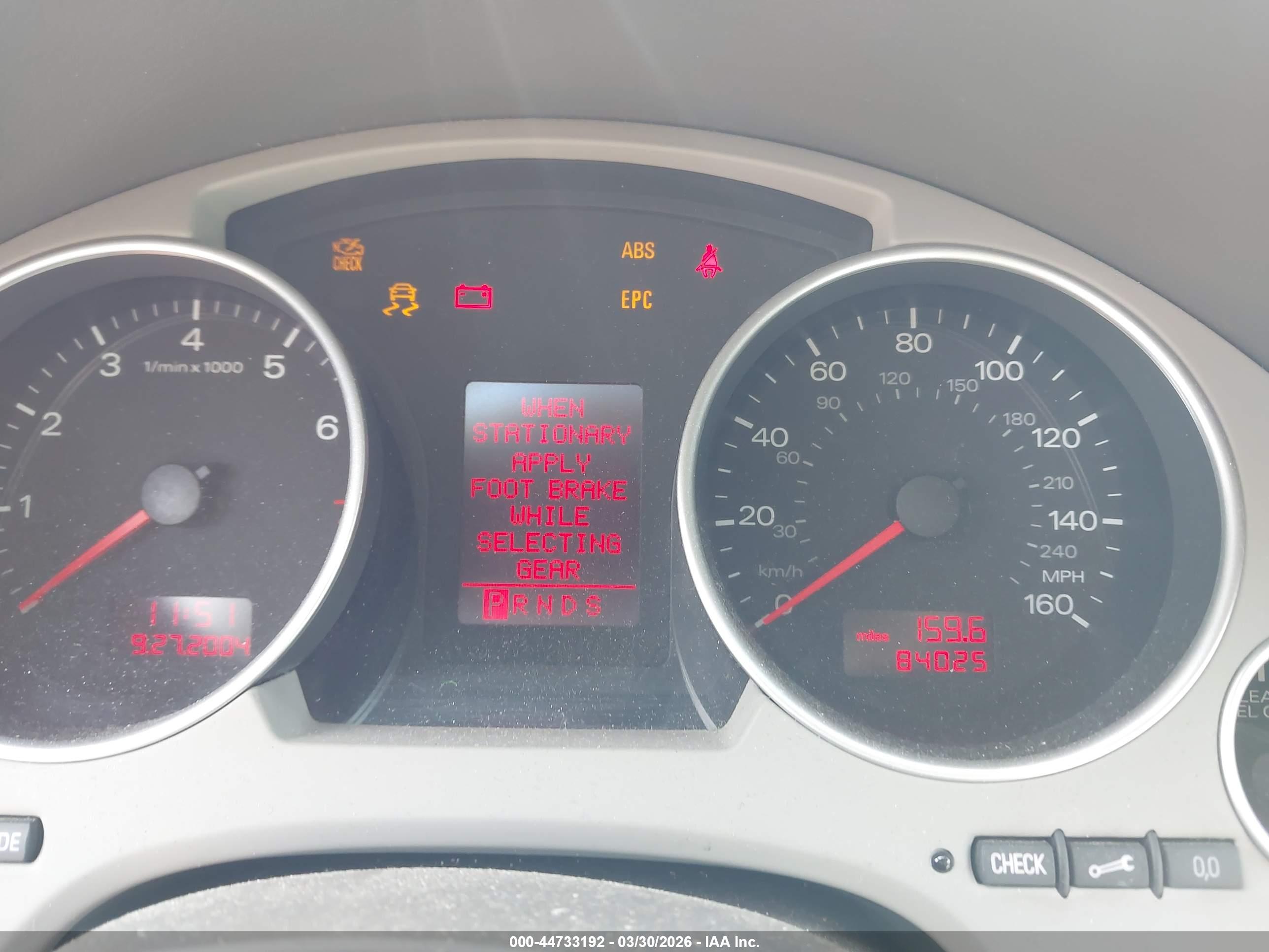 AUDI A4 image 7