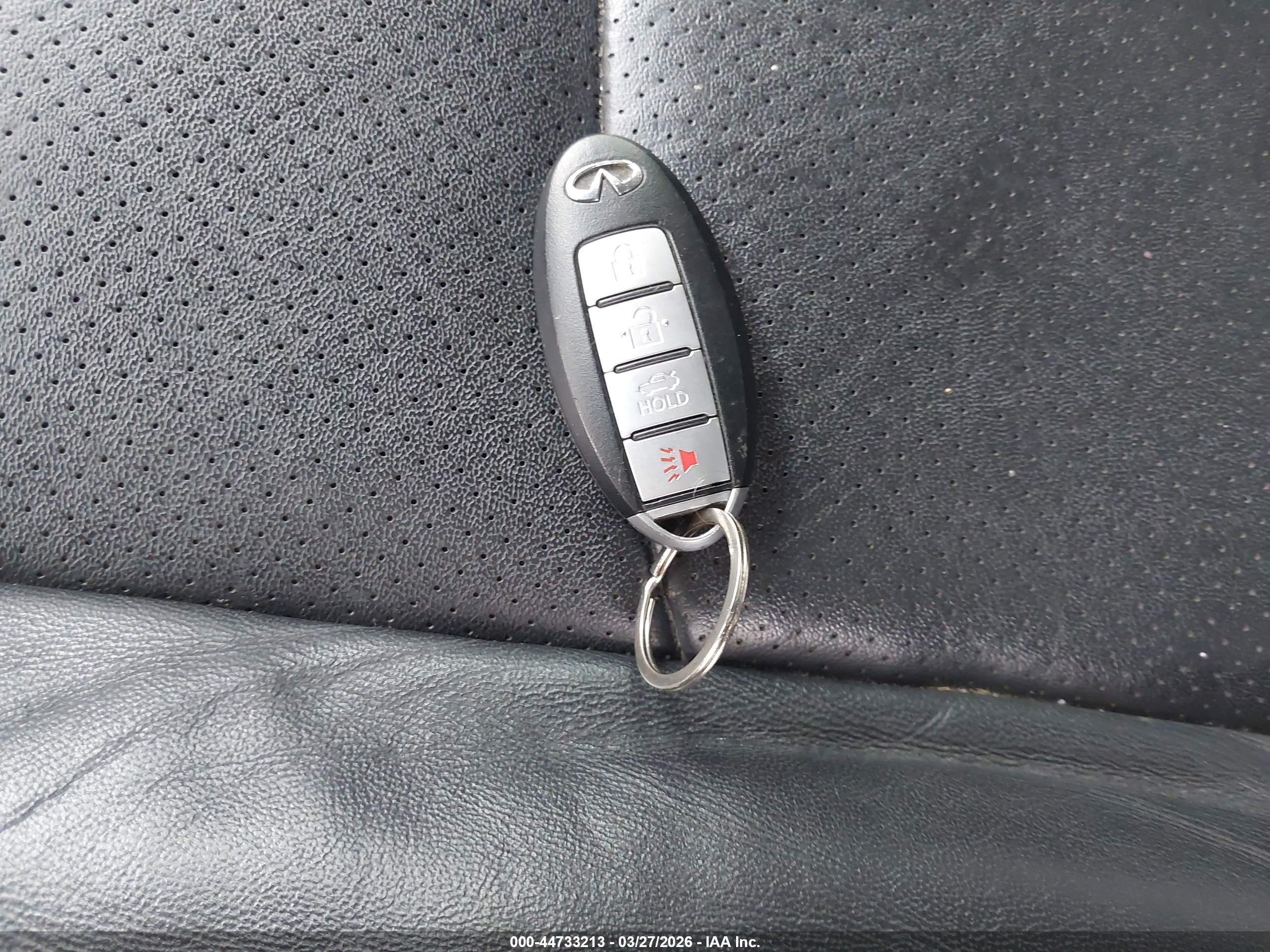 INFINITI G37X image 11