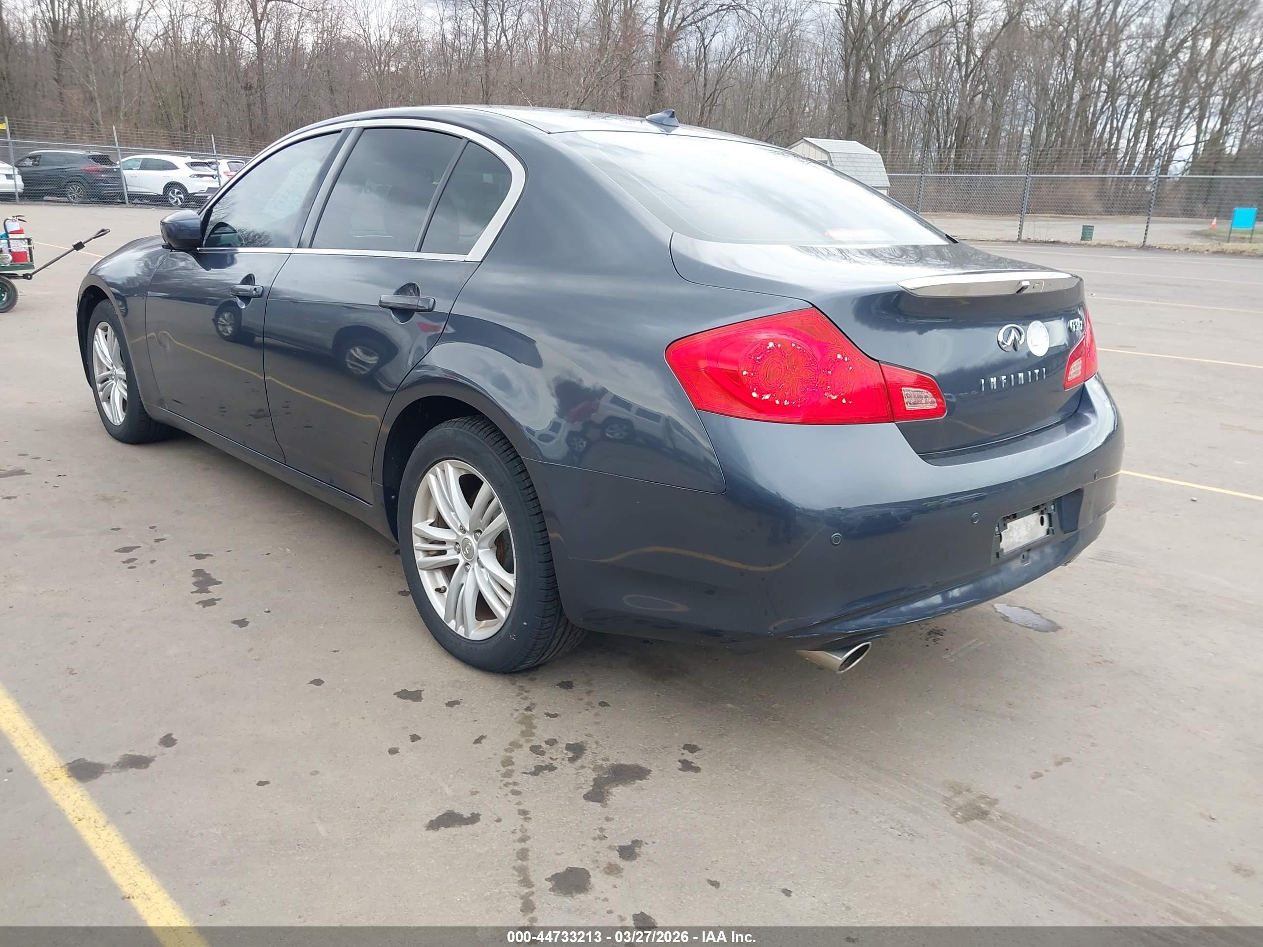 INFINITI G37X image 3