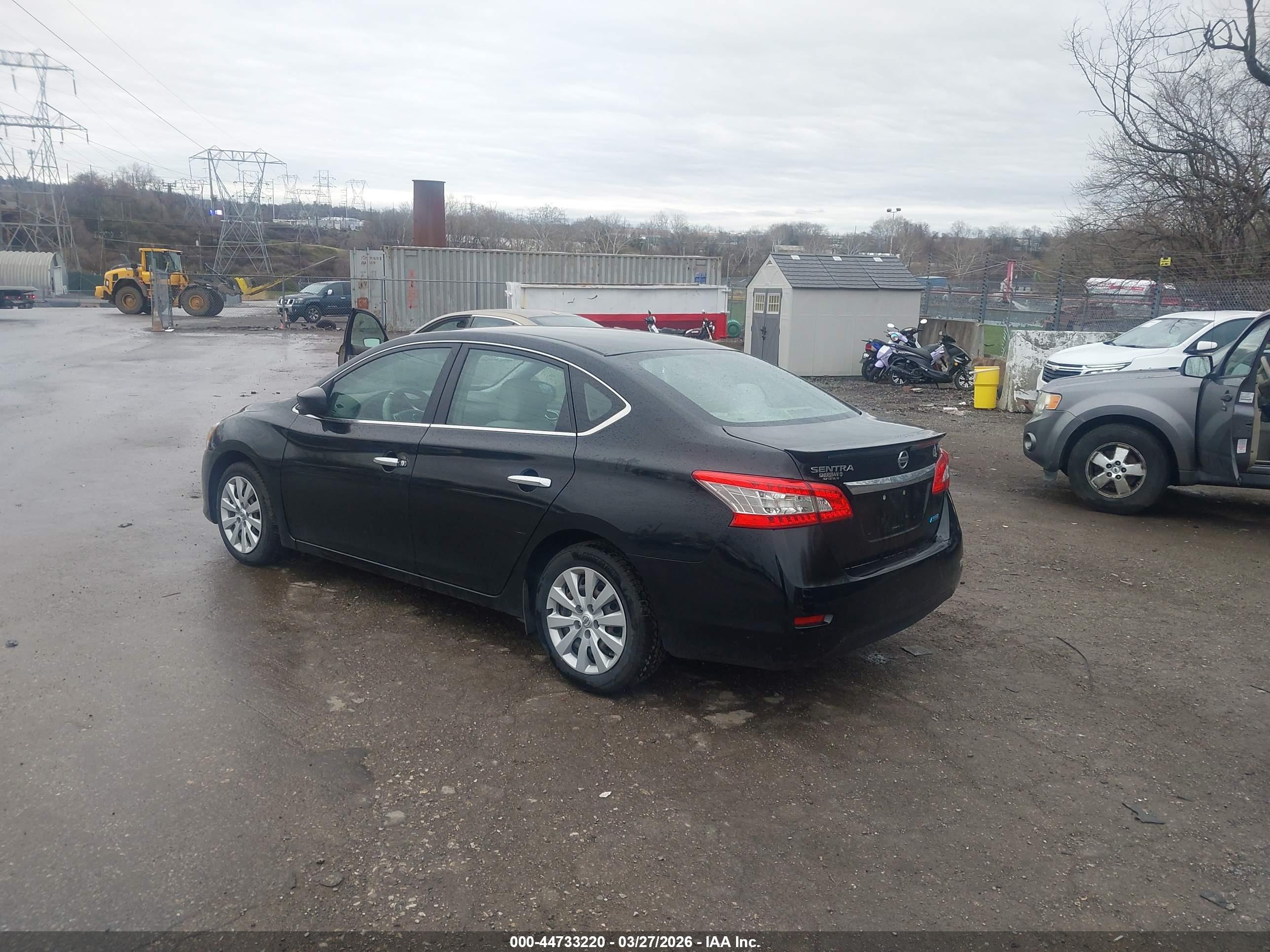 NISSAN SENTRA image 3
