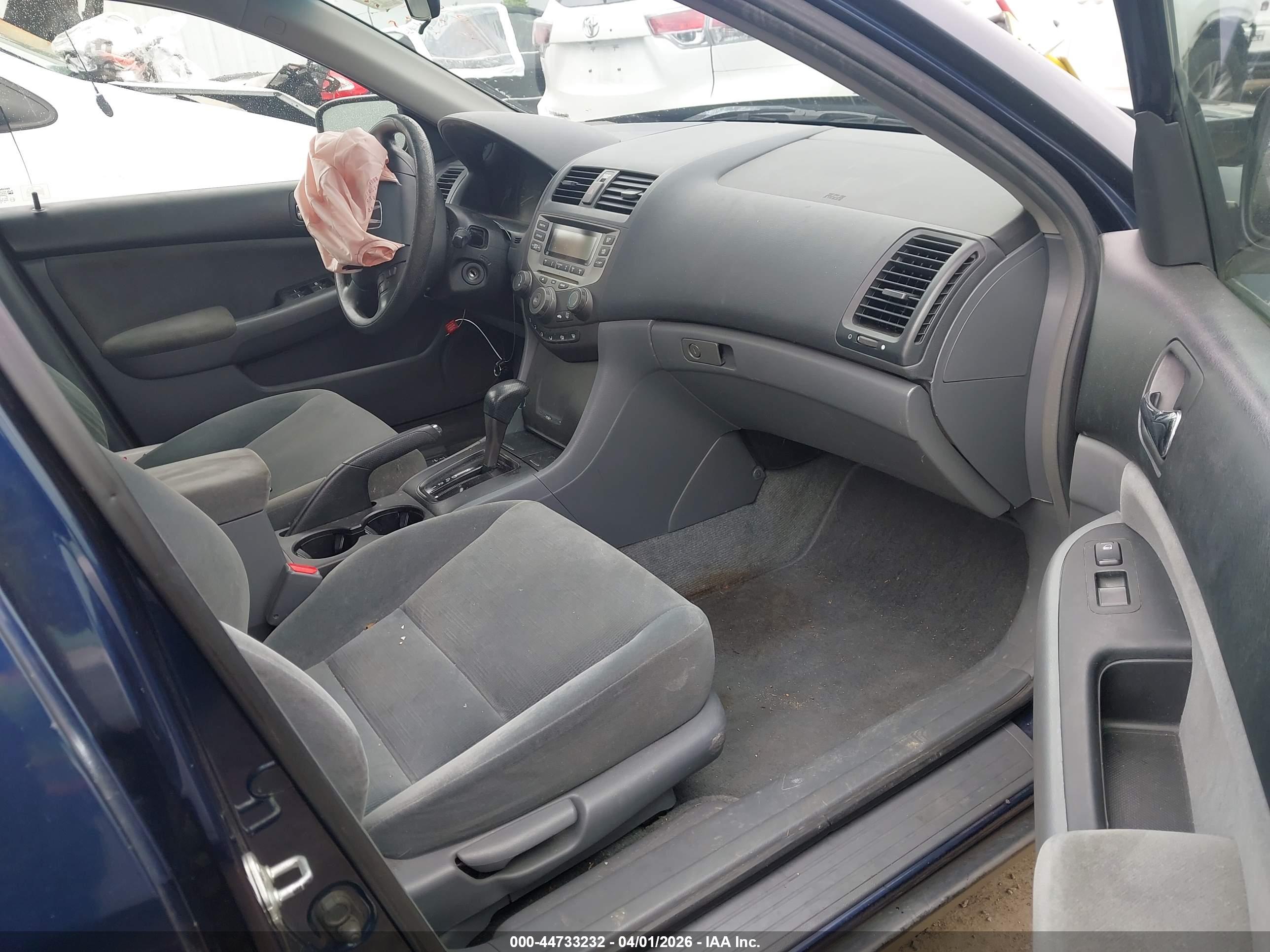 HONDA ACCORD image 5
