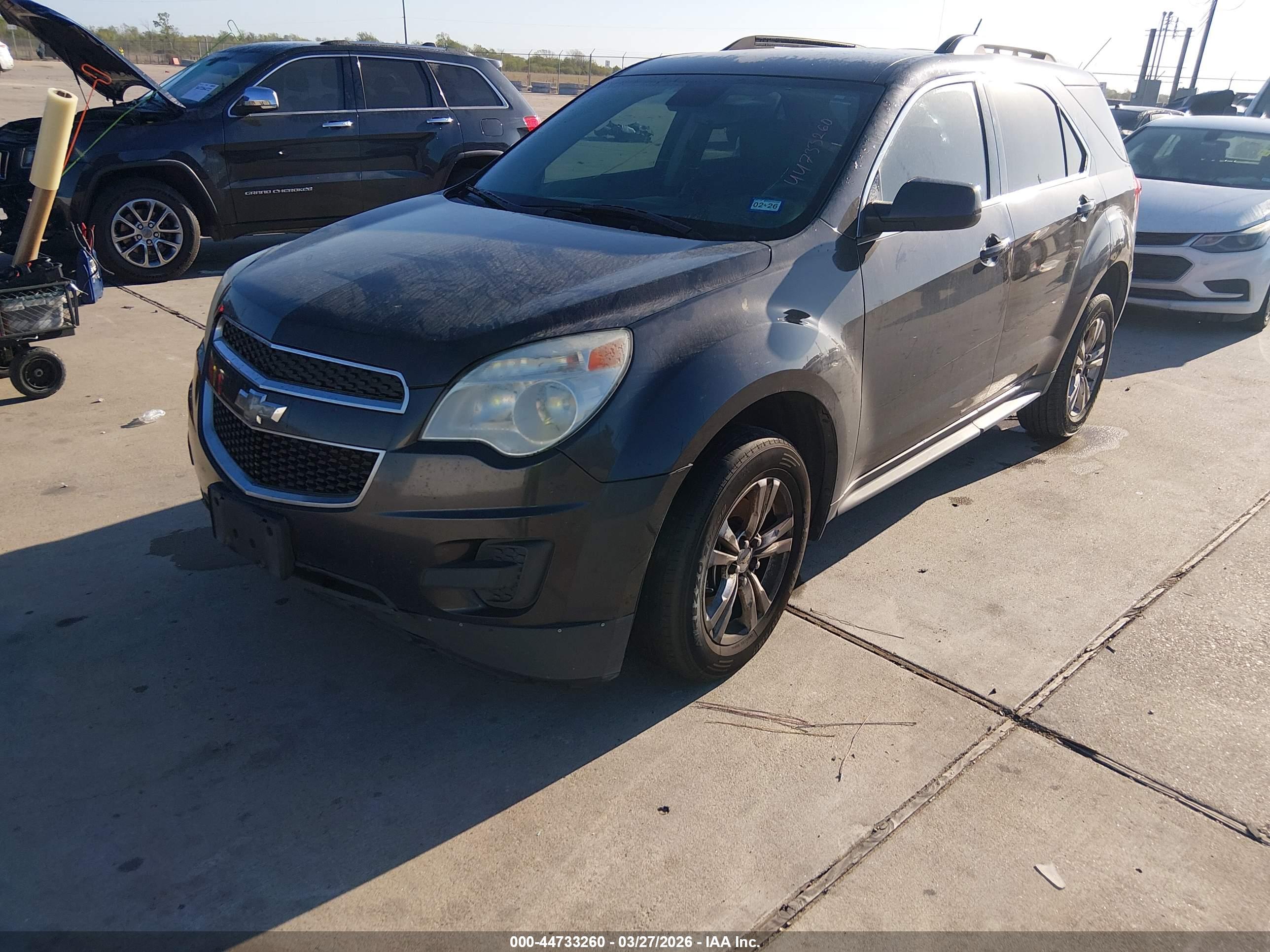 CHEVROLET EQUINOX image 2