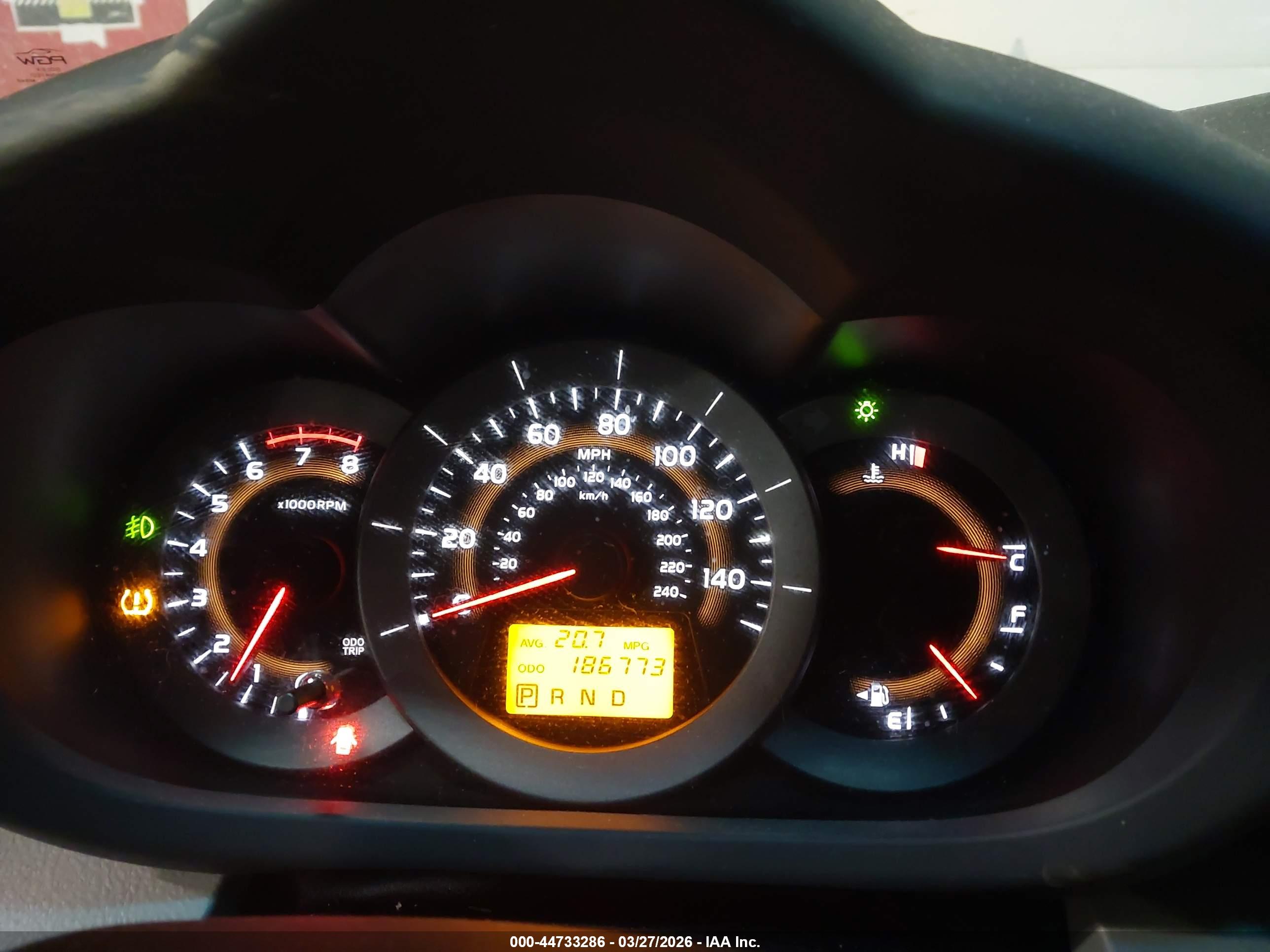 TOYOTA RAV4 image 7