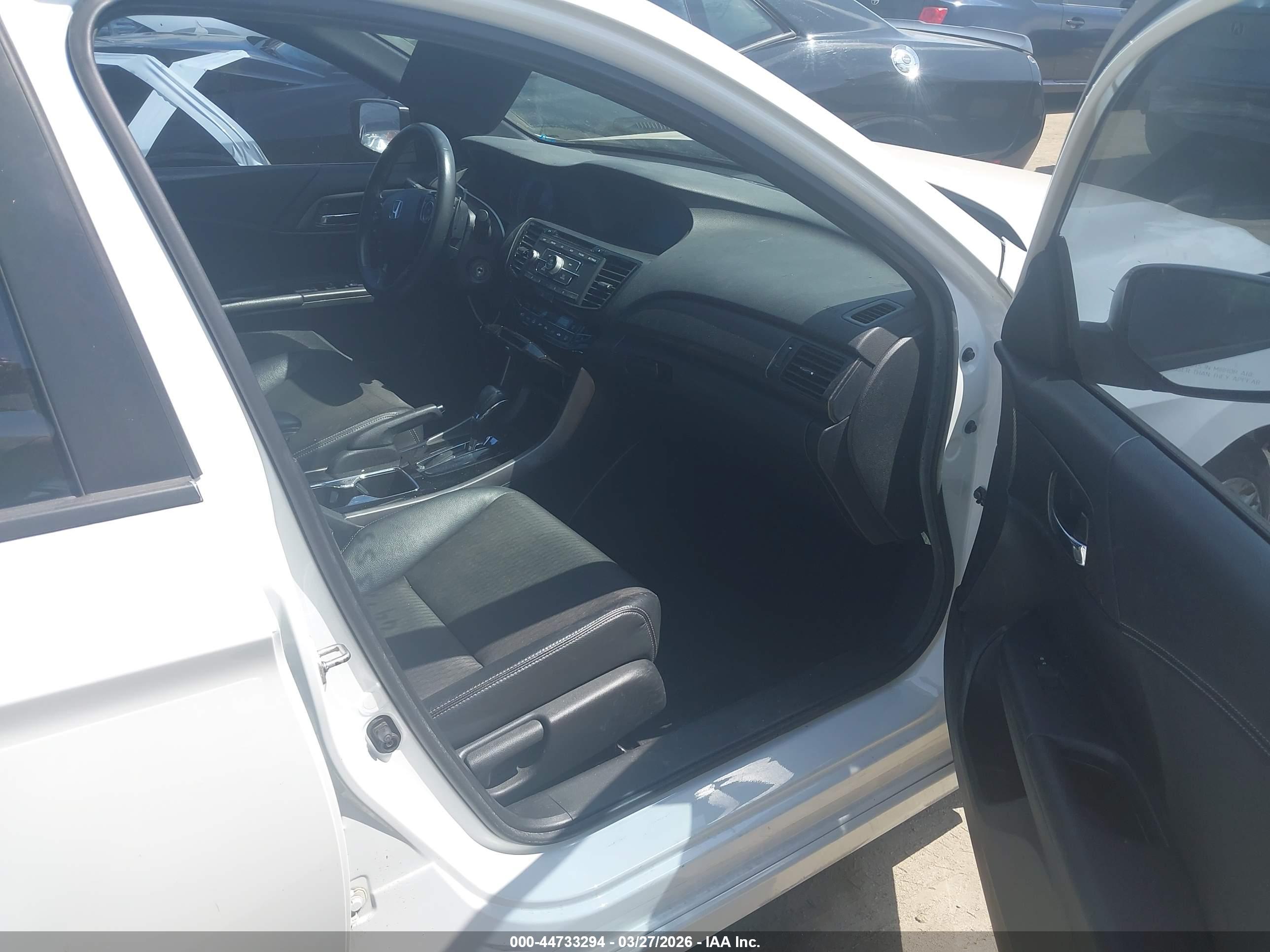 HONDA ACCORD image 5