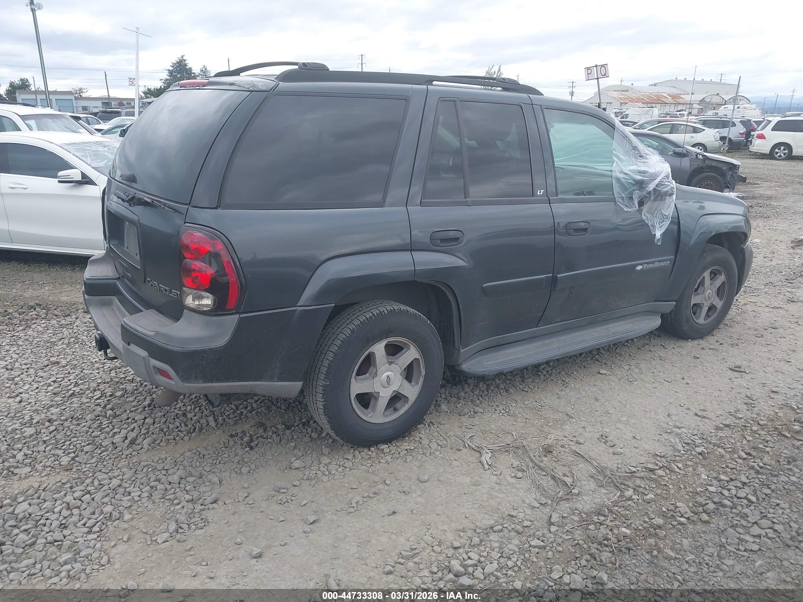 CHEVROLET TRAILBLAZER image 4