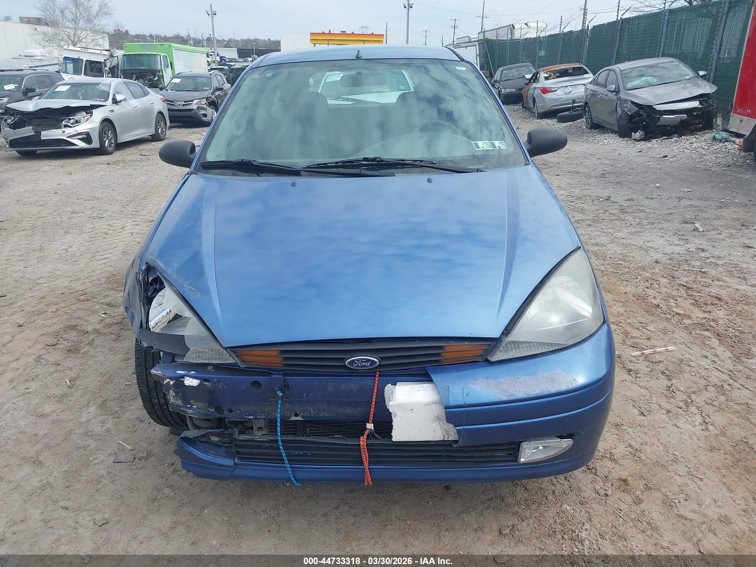 FORD FOCUS image 6
