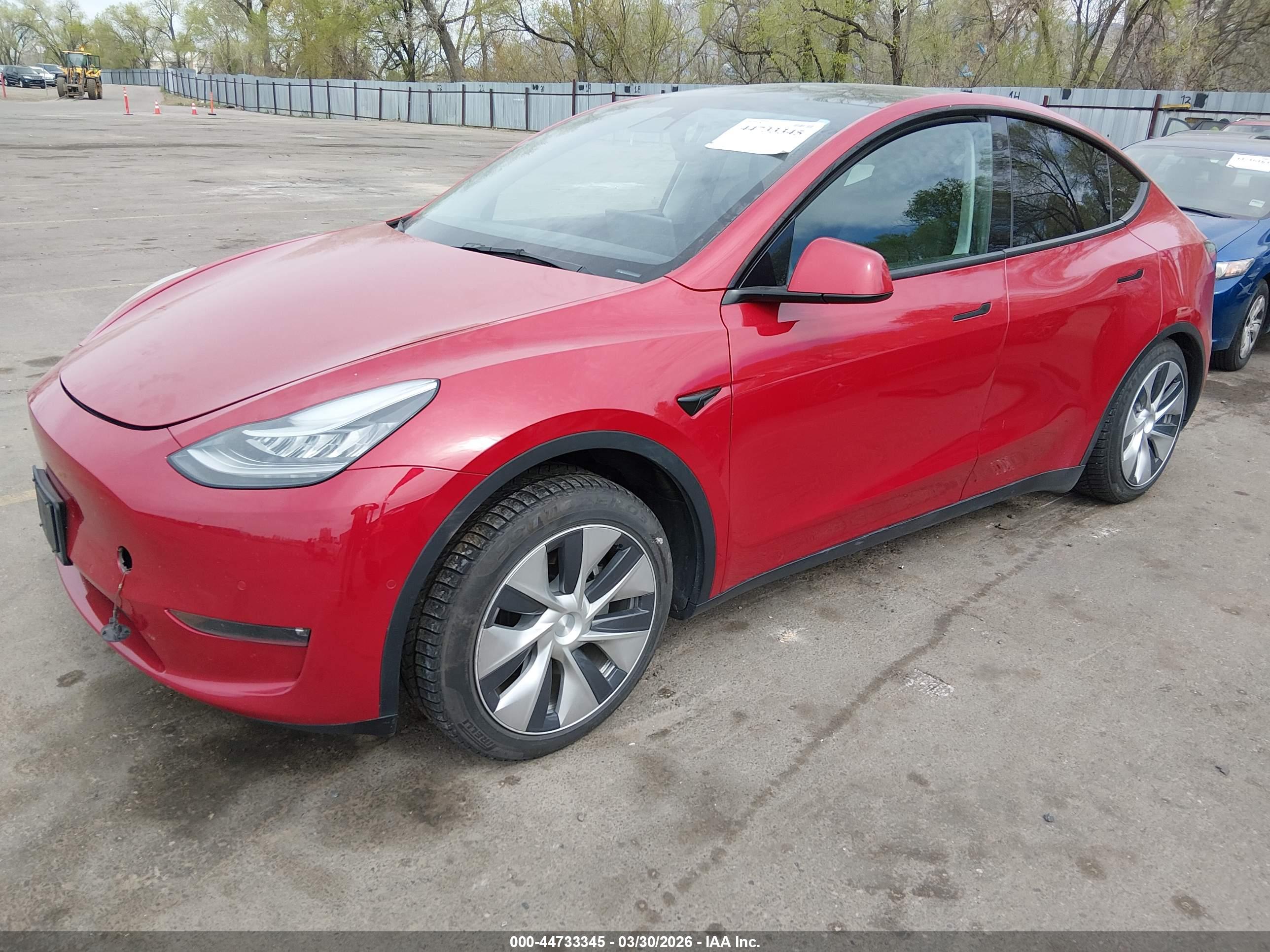 TESLA MODEL image 2