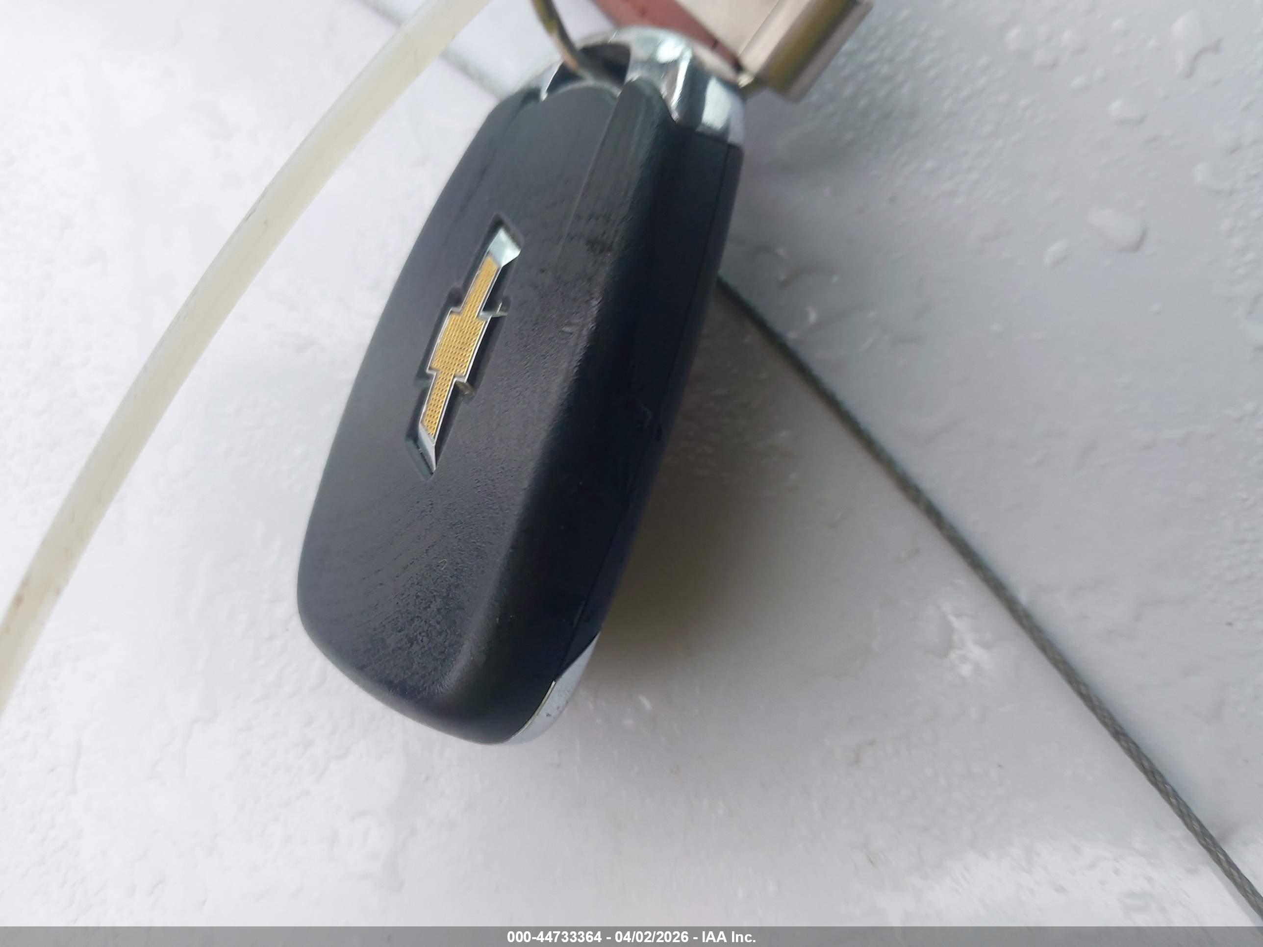 CHEVROLET TRAVERSE image 11