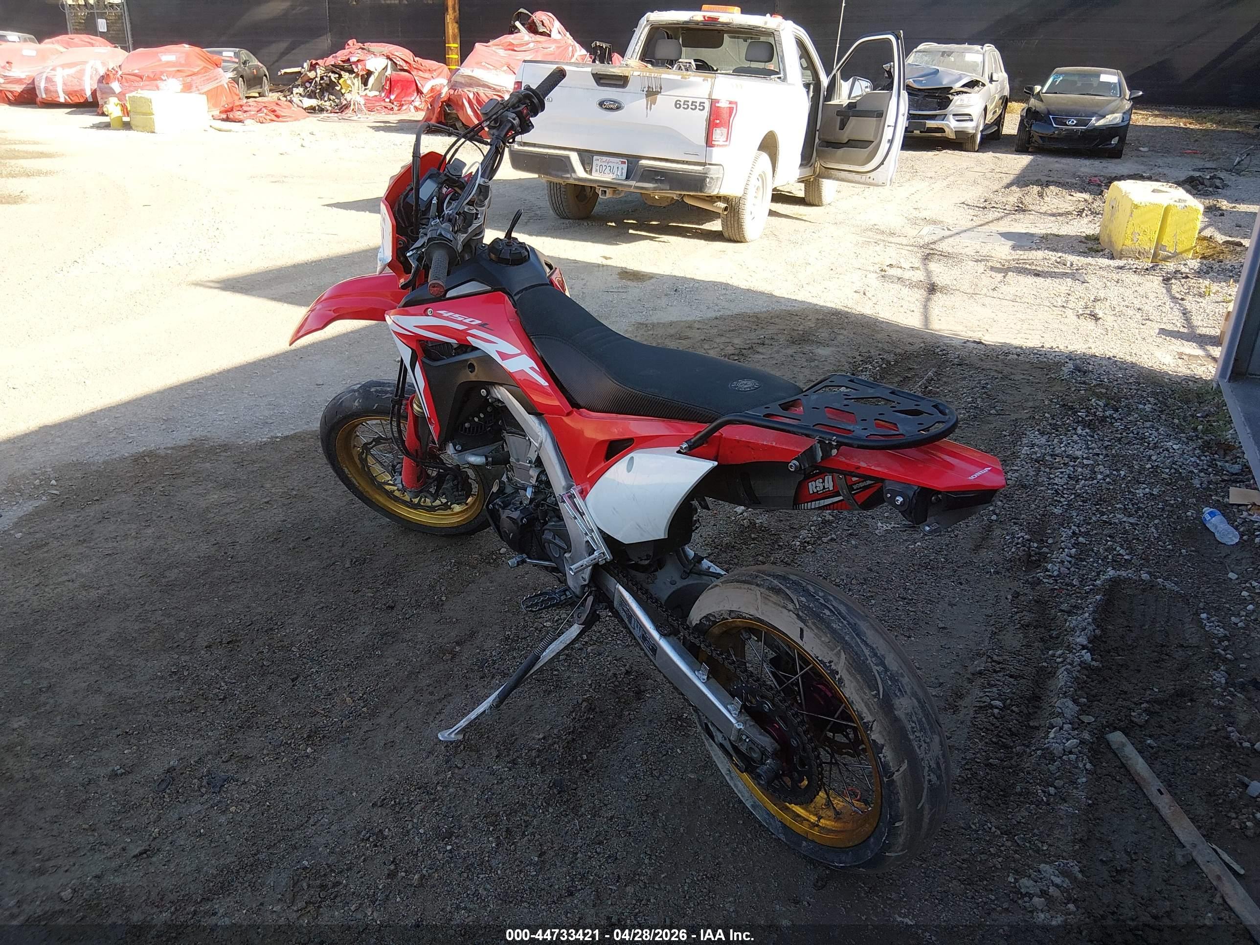 HONDA CRF450 image 3