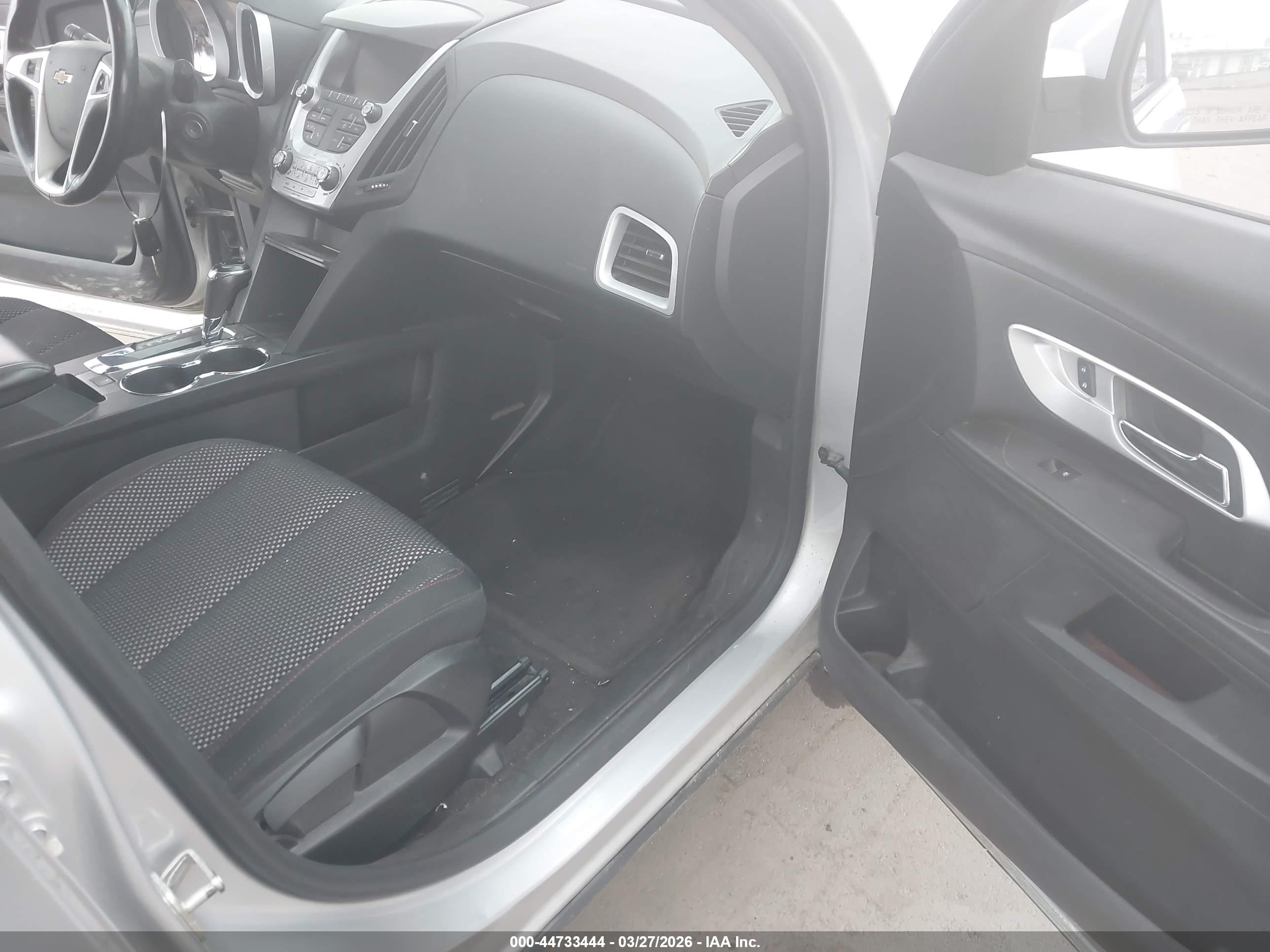 CHEVROLET EQUINOX image 5