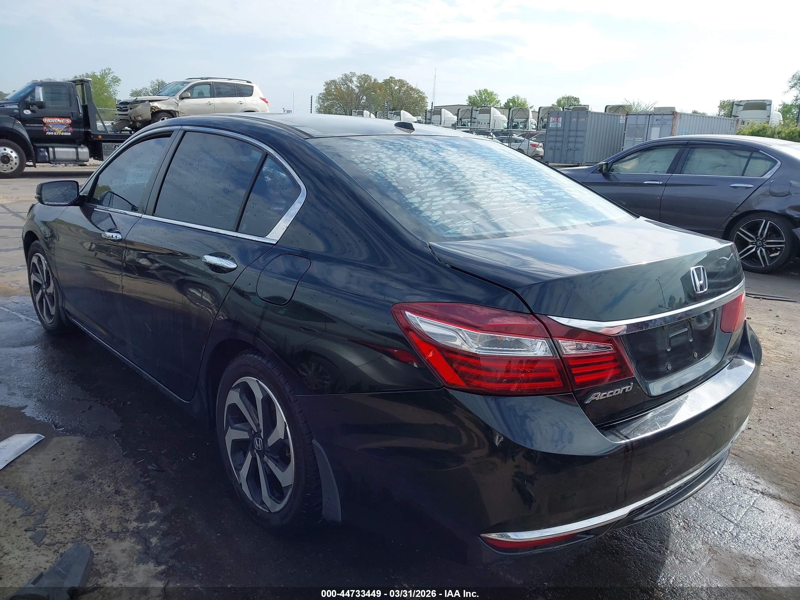 HONDA ACCORD image 3