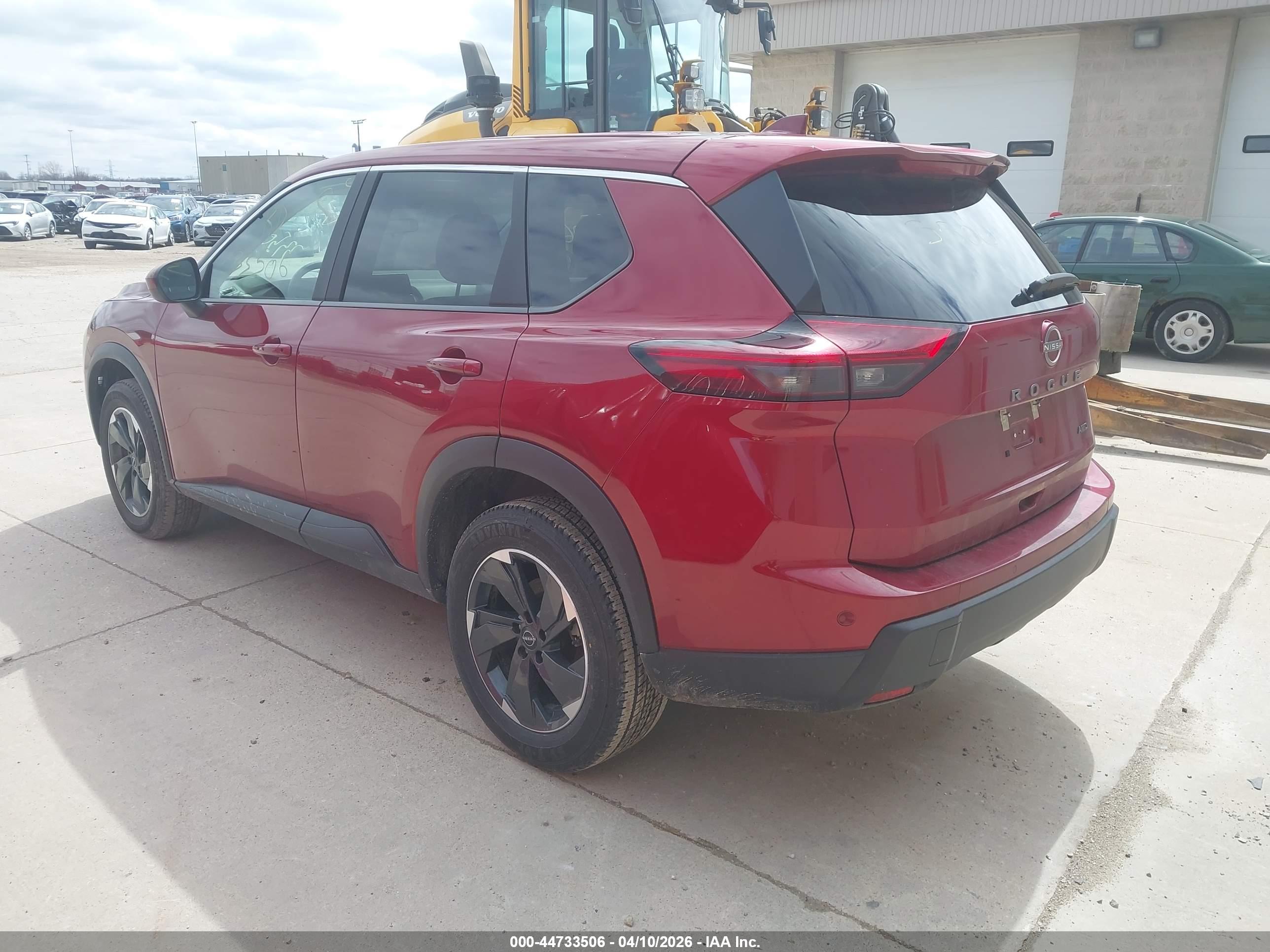 NISSAN ROGUE image 3